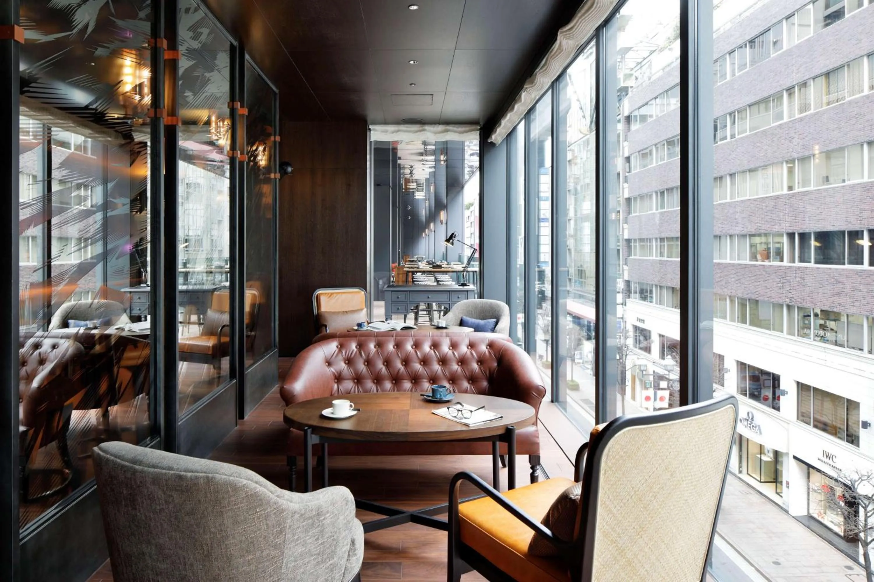 Lounge or bar in Hyatt Centric Ginza Tokyo