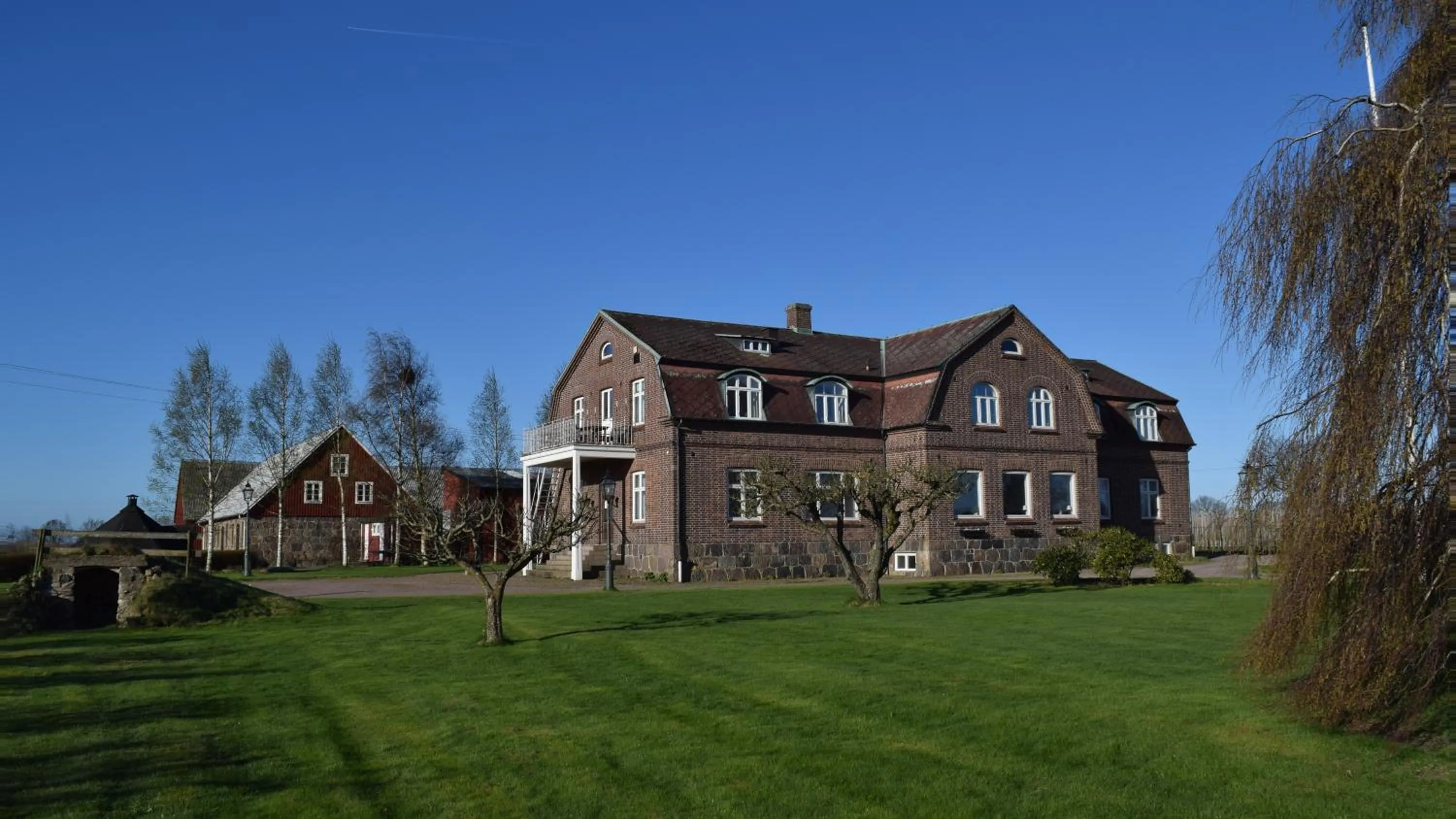 Property building in Bläsinge Gård Kullabygden