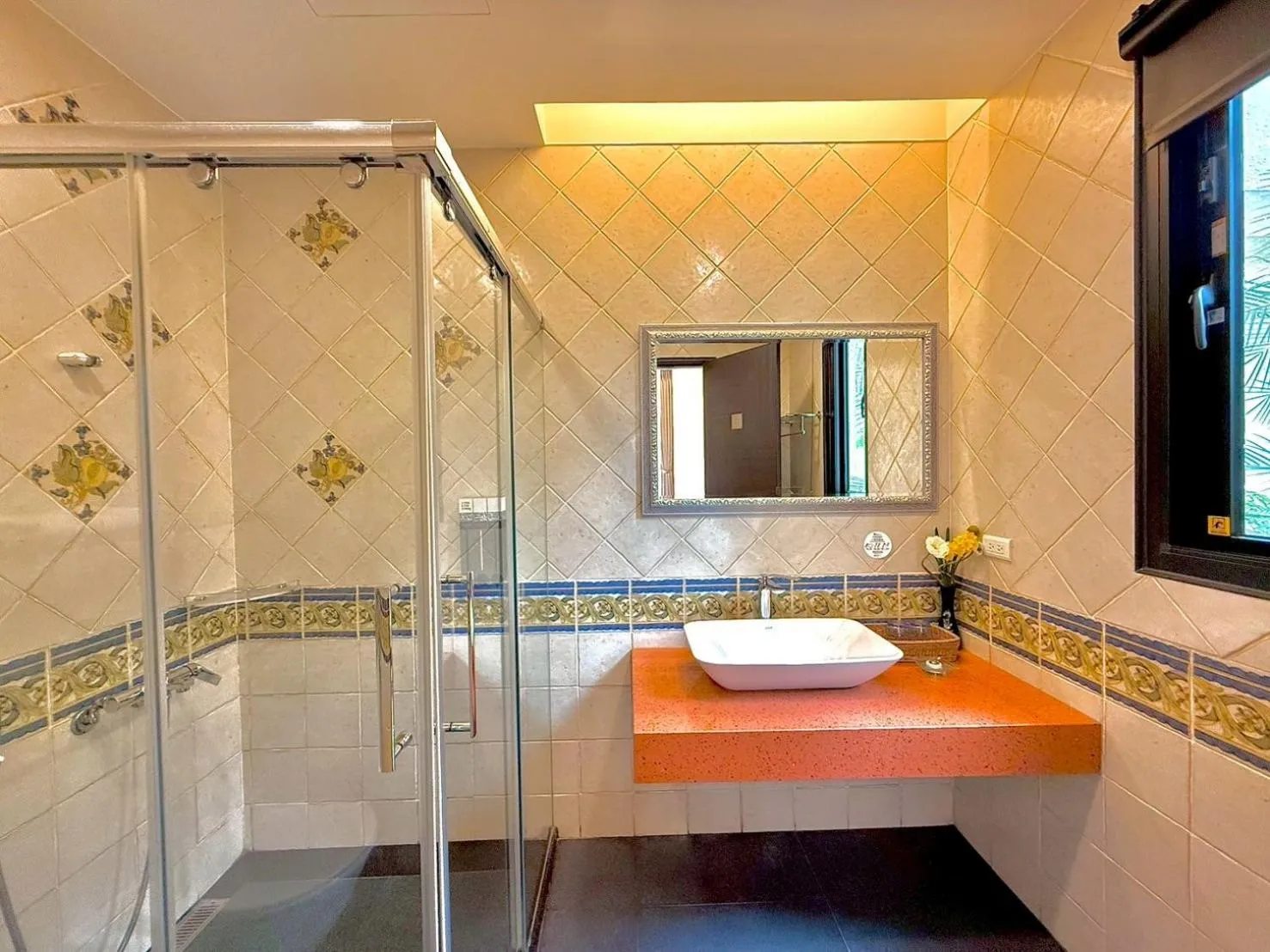 Bathroom in Kurumba JiJi B&B