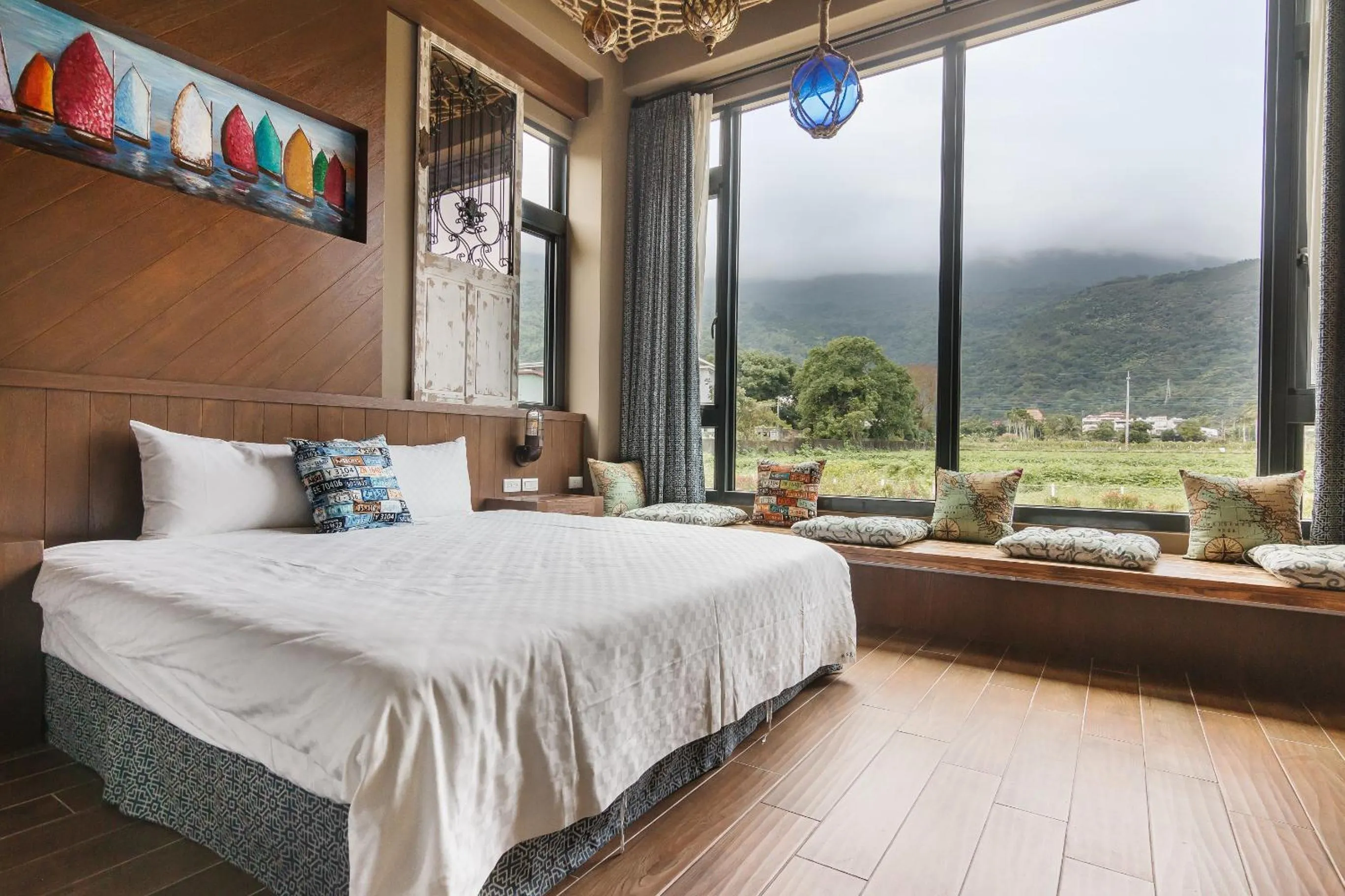 Bedroom, Bed in The Dawn B&B