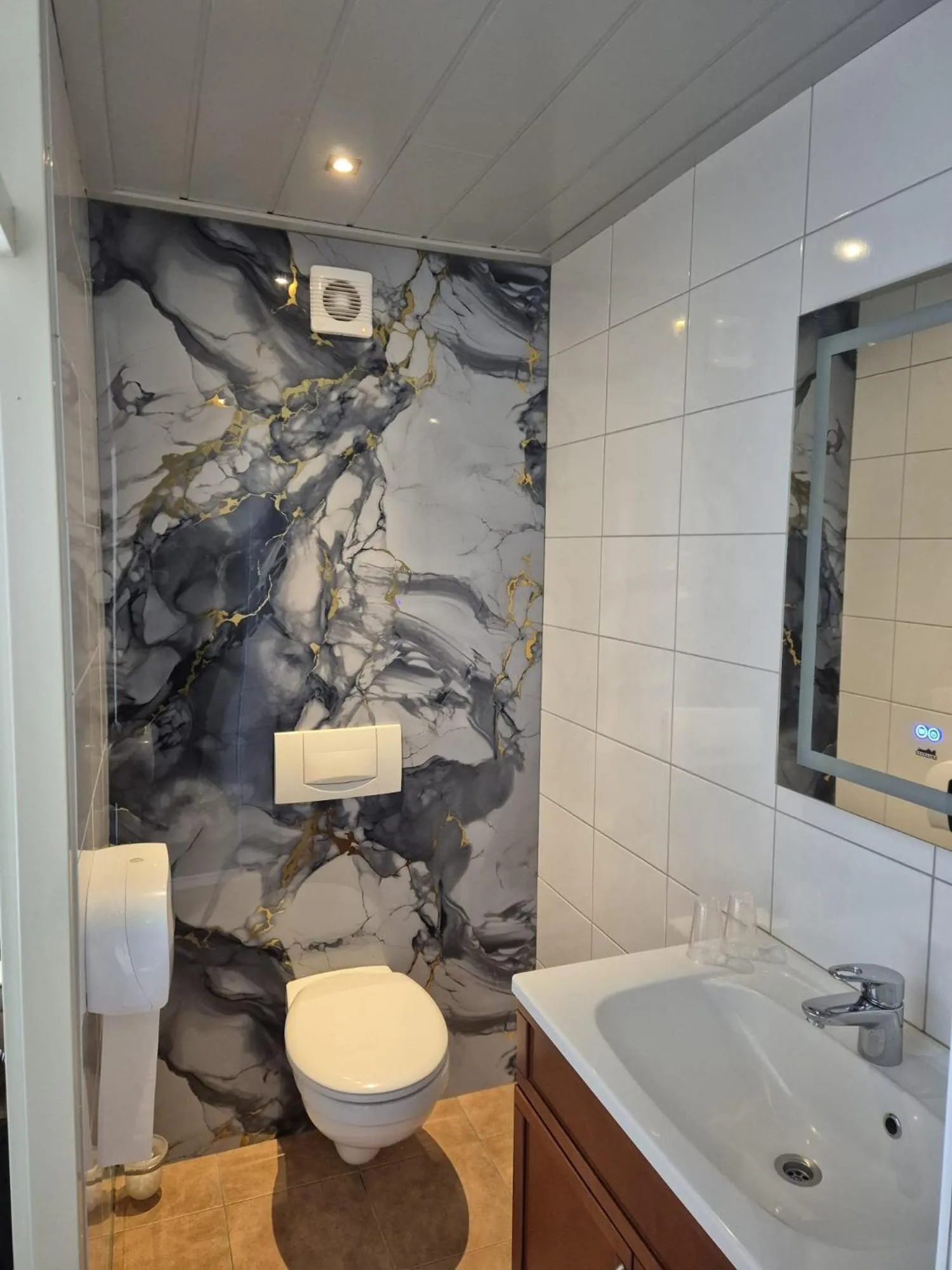 Bathroom in Hotel,cafe,biljart POT