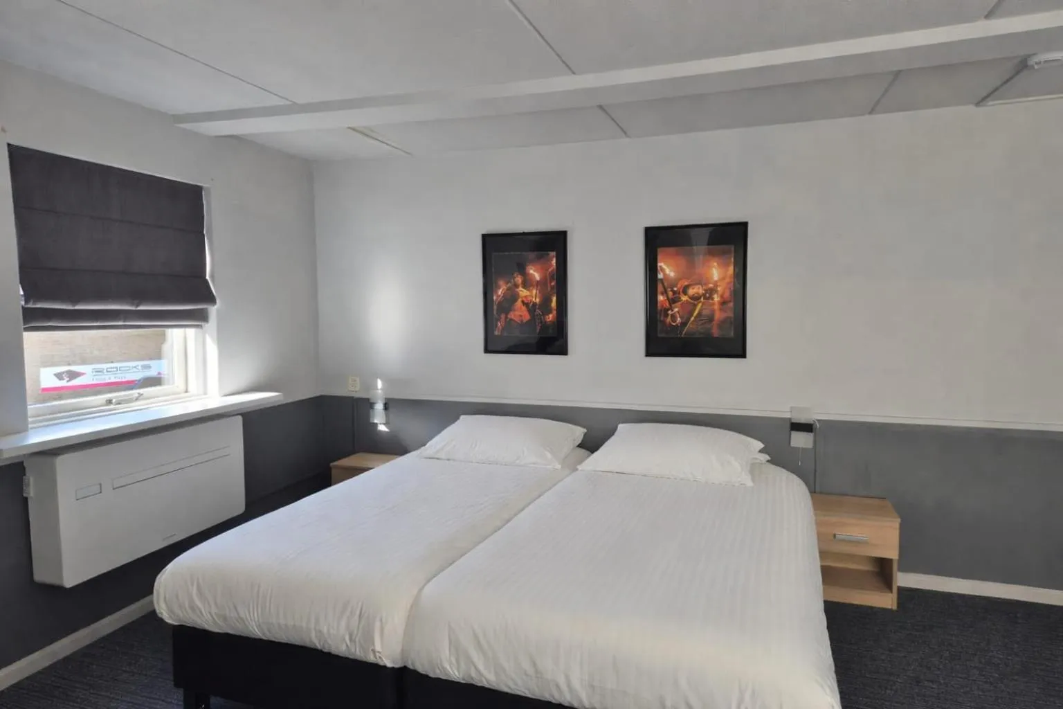 Bedroom, Bed in Hotel,cafe,biljart POT