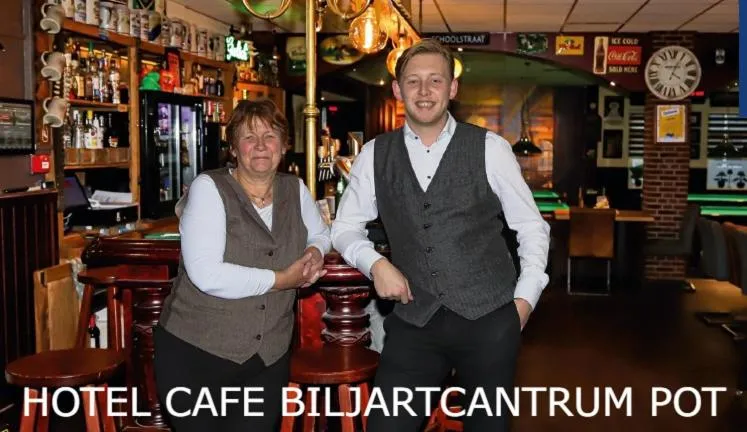 Staff in Hotel,cafe,biljart POT