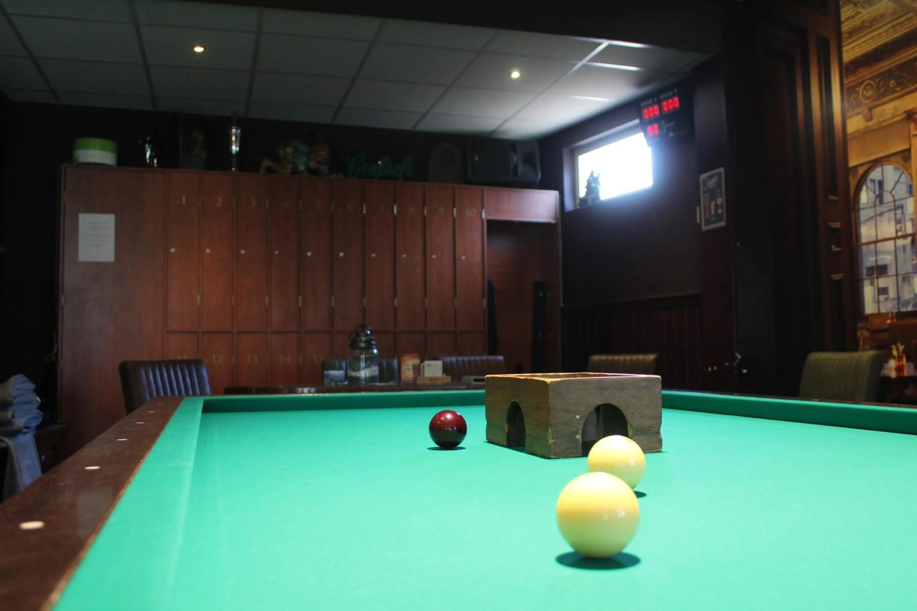 Property building in Hotel,cafe,biljart POT