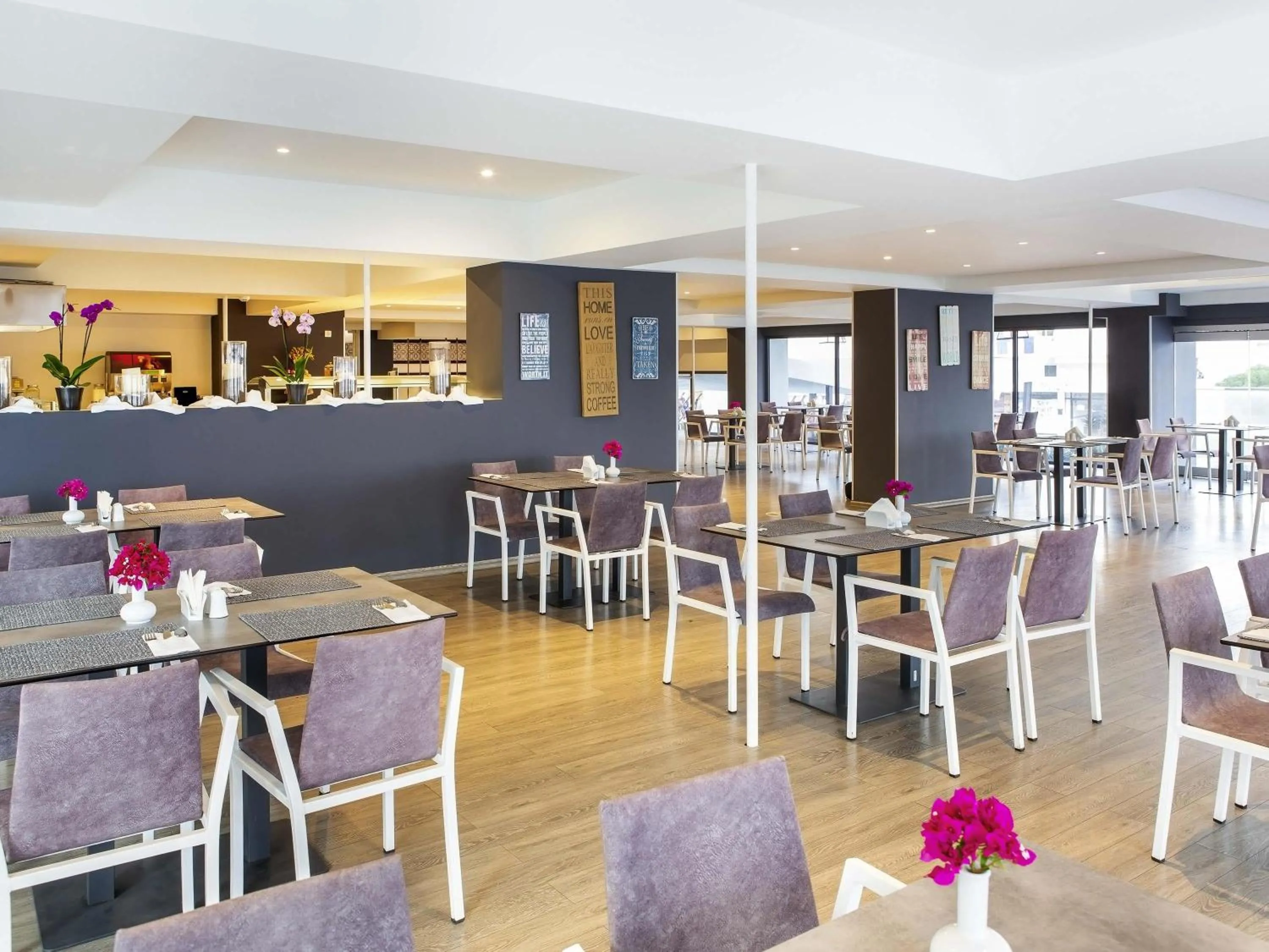 Breakfast in Mercure Rhodes Alexia Hotel & Spa