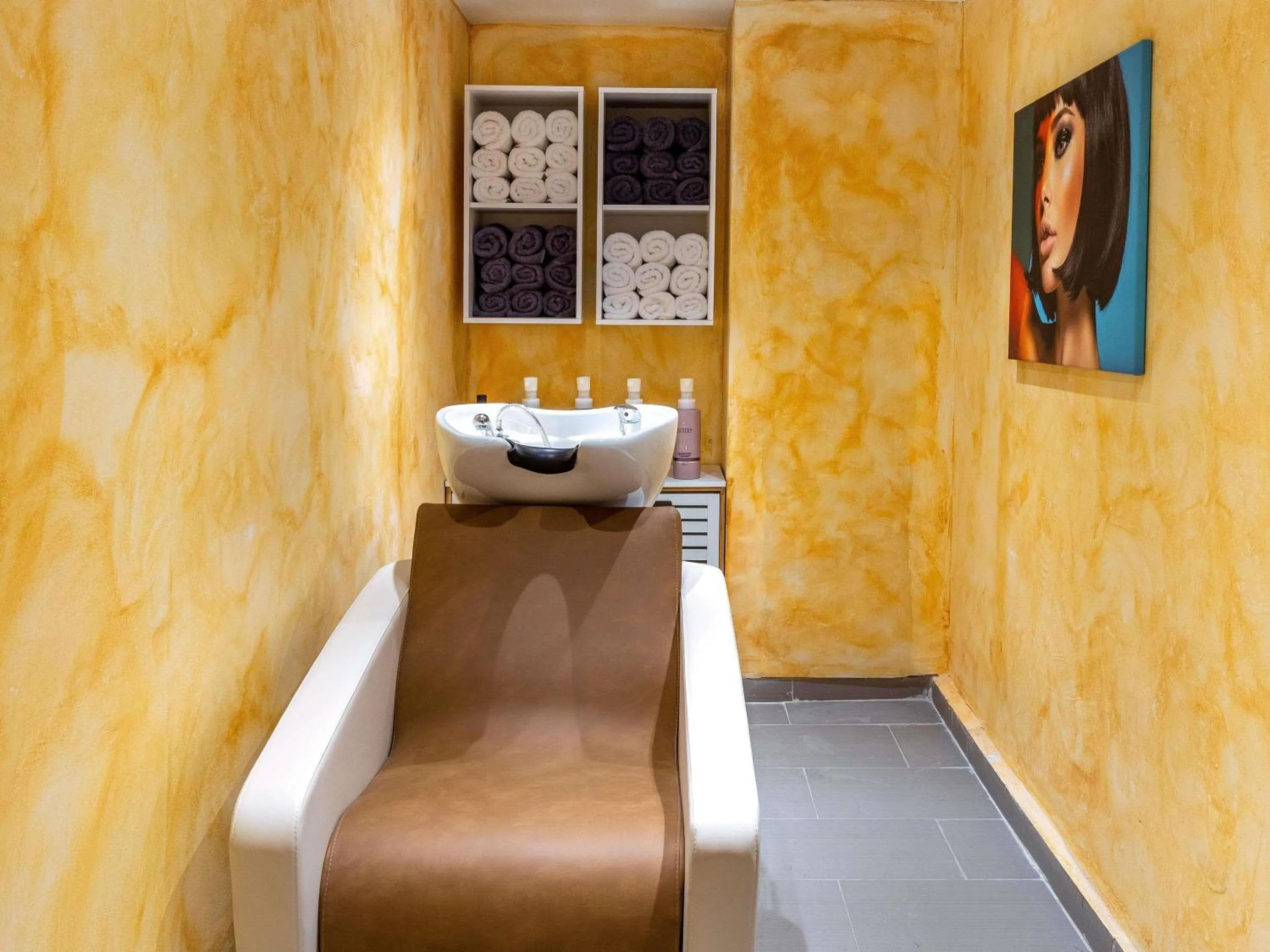 Spa and wellness centre/facilities in Mercure Rhodes Alexia Hotel & Spa