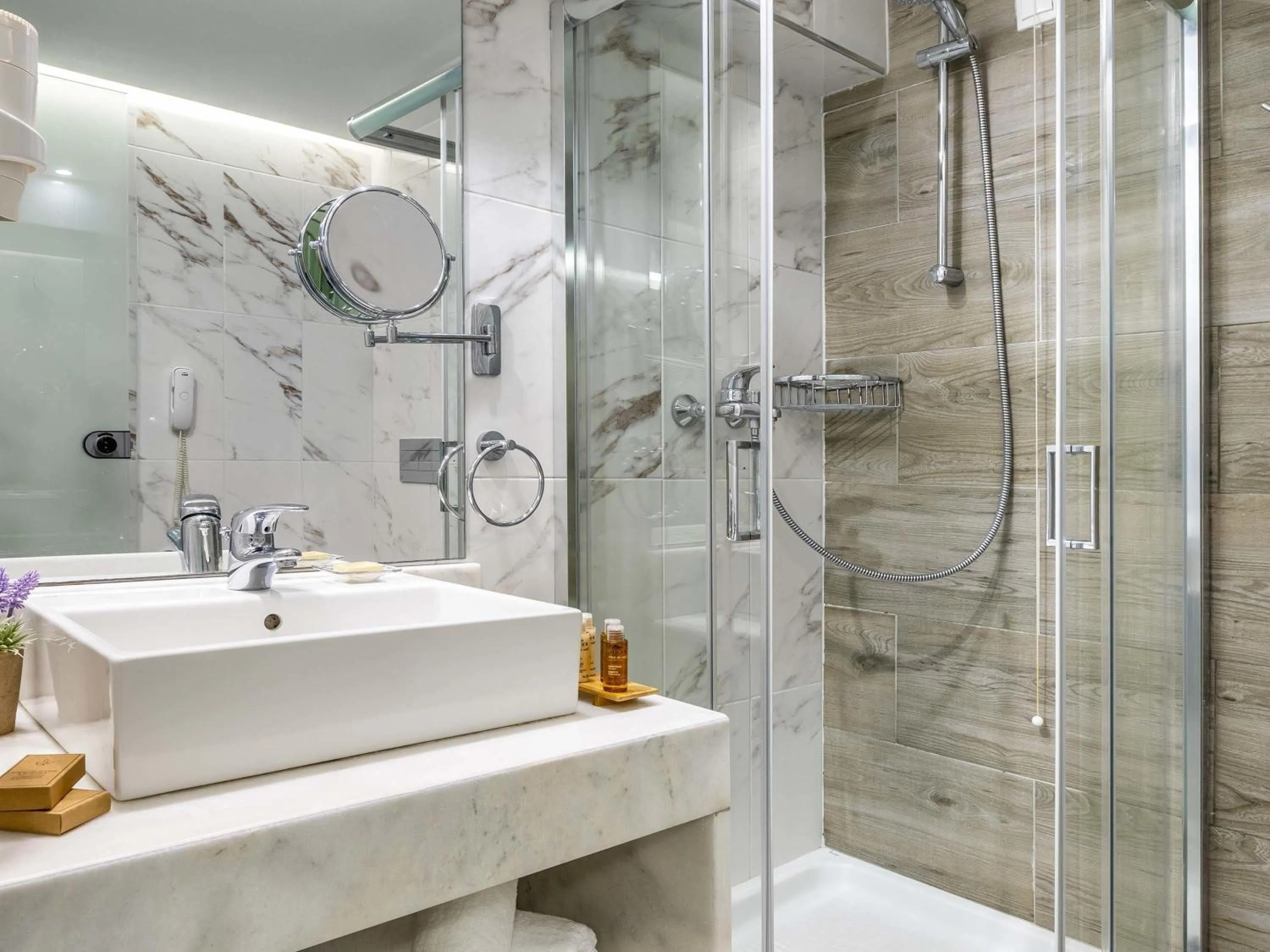 Bedroom in Mercure Rhodes Alexia Hotel & Spa