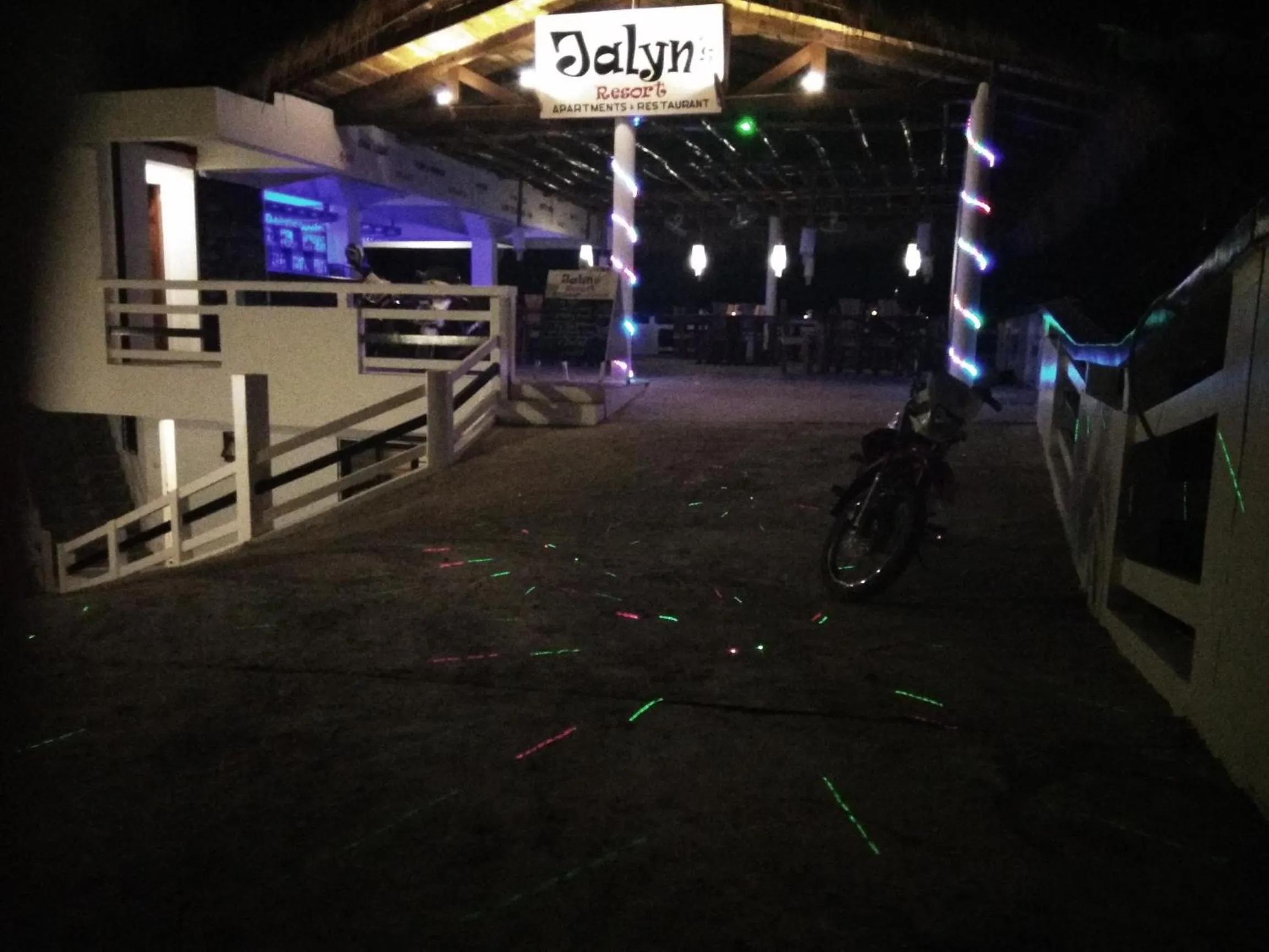 Evening entertainment in Jalyn's Resort Sabang