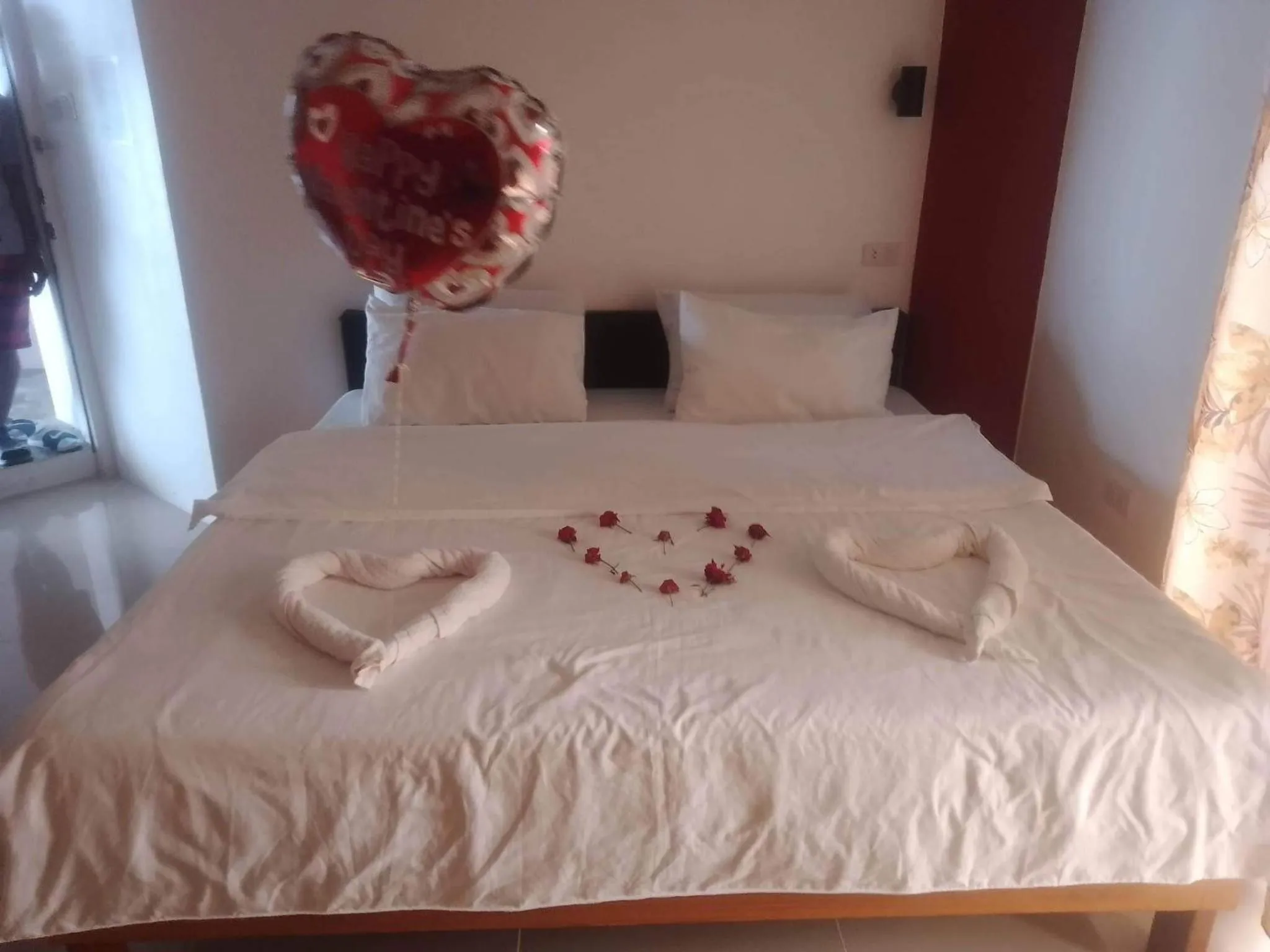 Bed in Jalyn's Resort Sabang