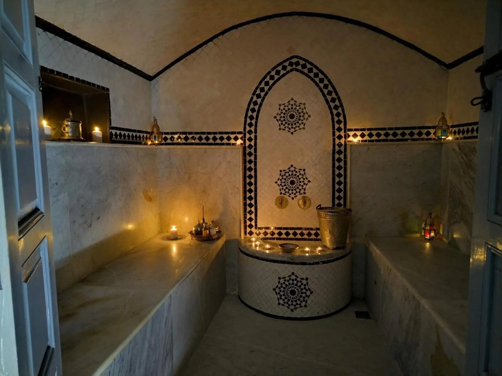 Steam room in Riad El Arco ROOFTOP POOL & Spa