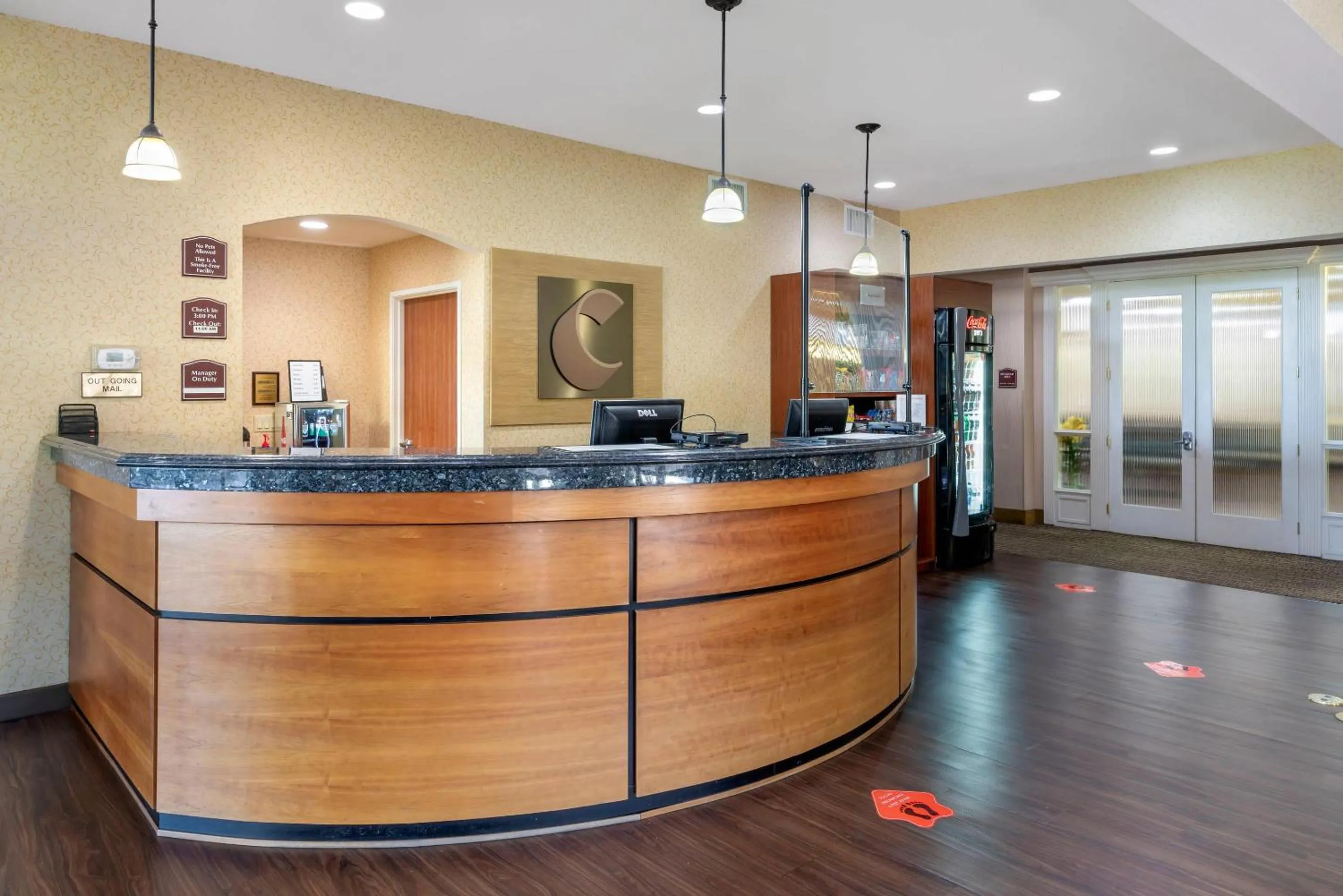 Lobby or reception in Comfort Suites Eugene University