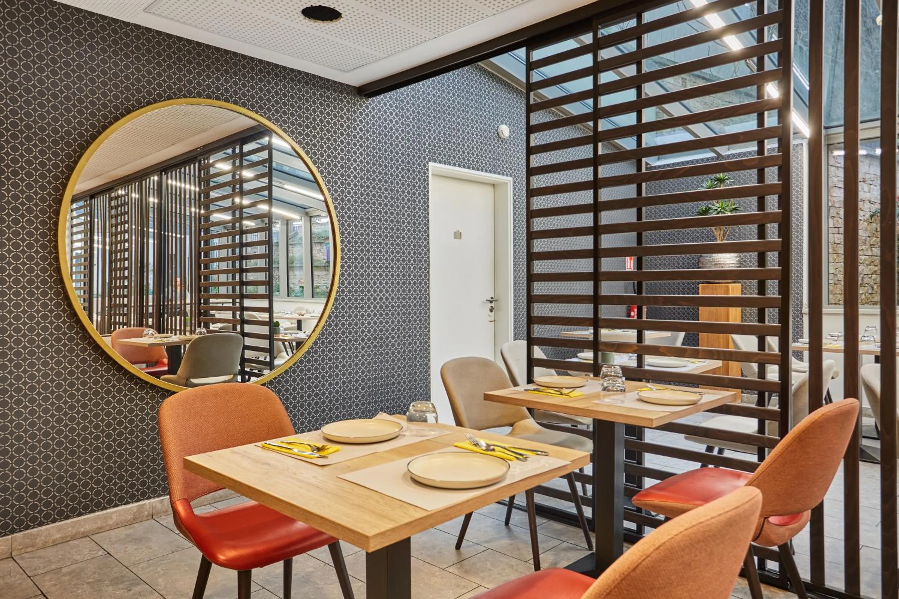 Breakfast in Appart Hotel Odalys City Paris Montmartre