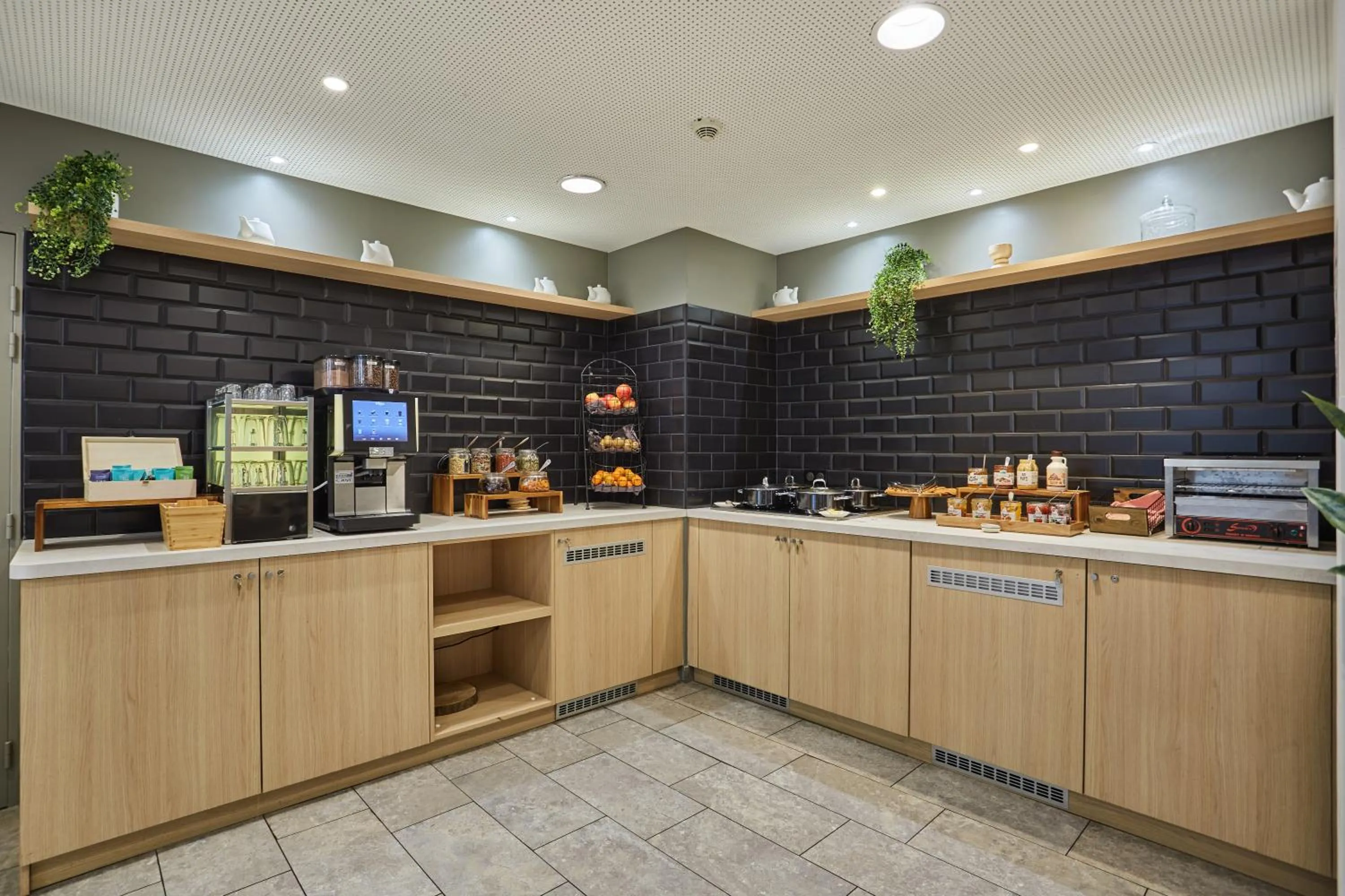 Breakfast in Appart Hotel Odalys City Paris Montmartre