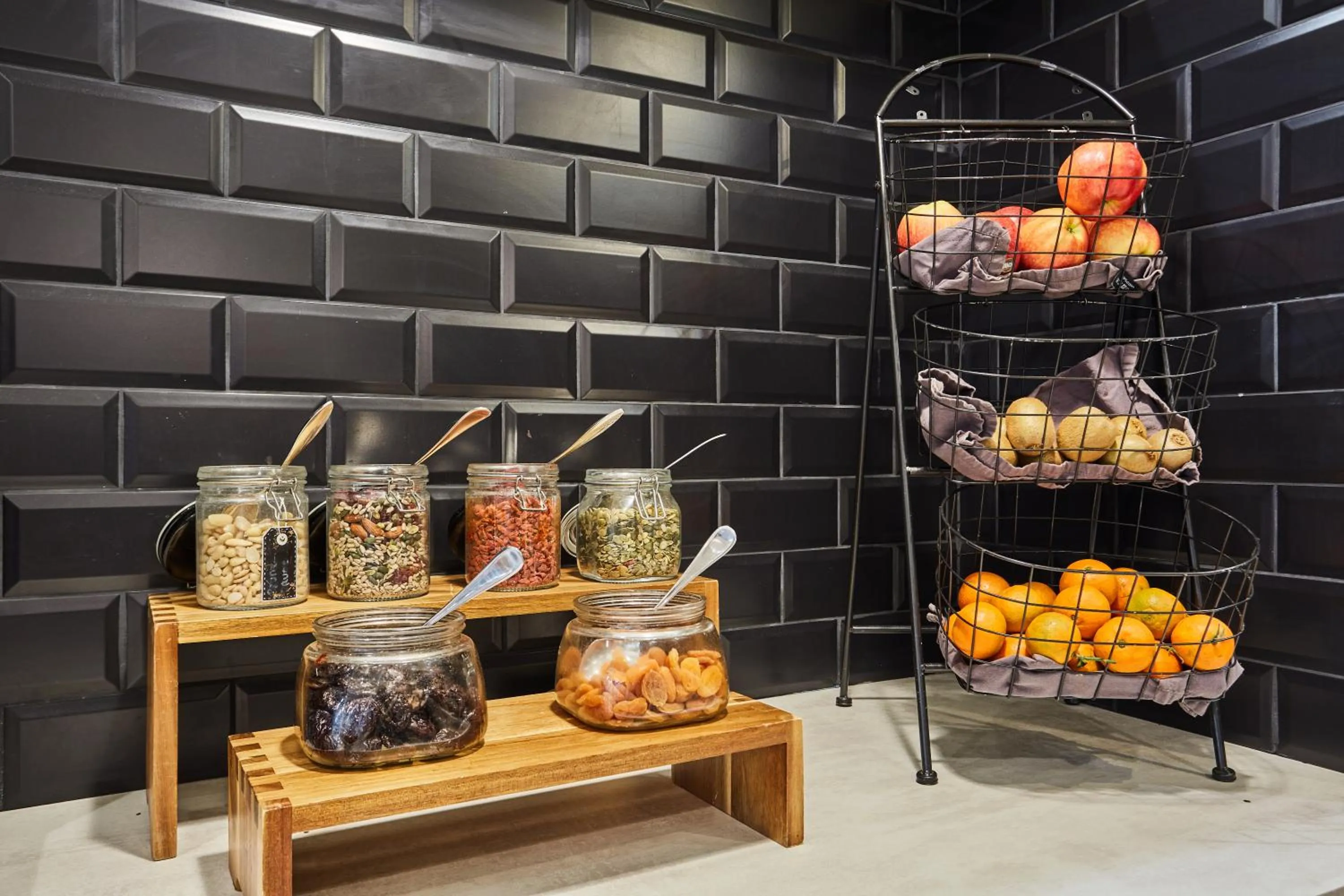 Breakfast in Appart Hotel Odalys City Paris Montmartre