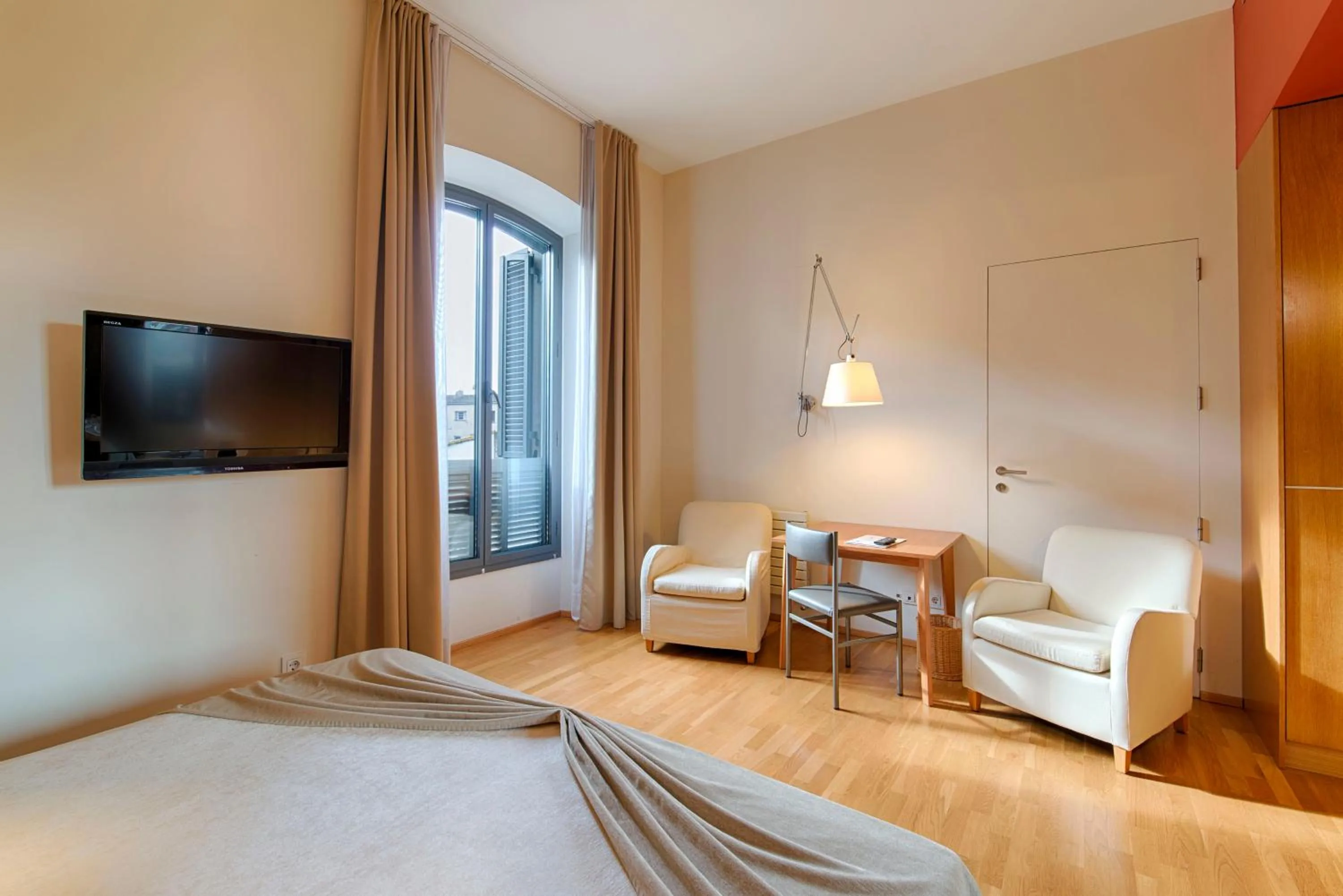 Photo of the whole room, Bed in Hotel Balneario Prats