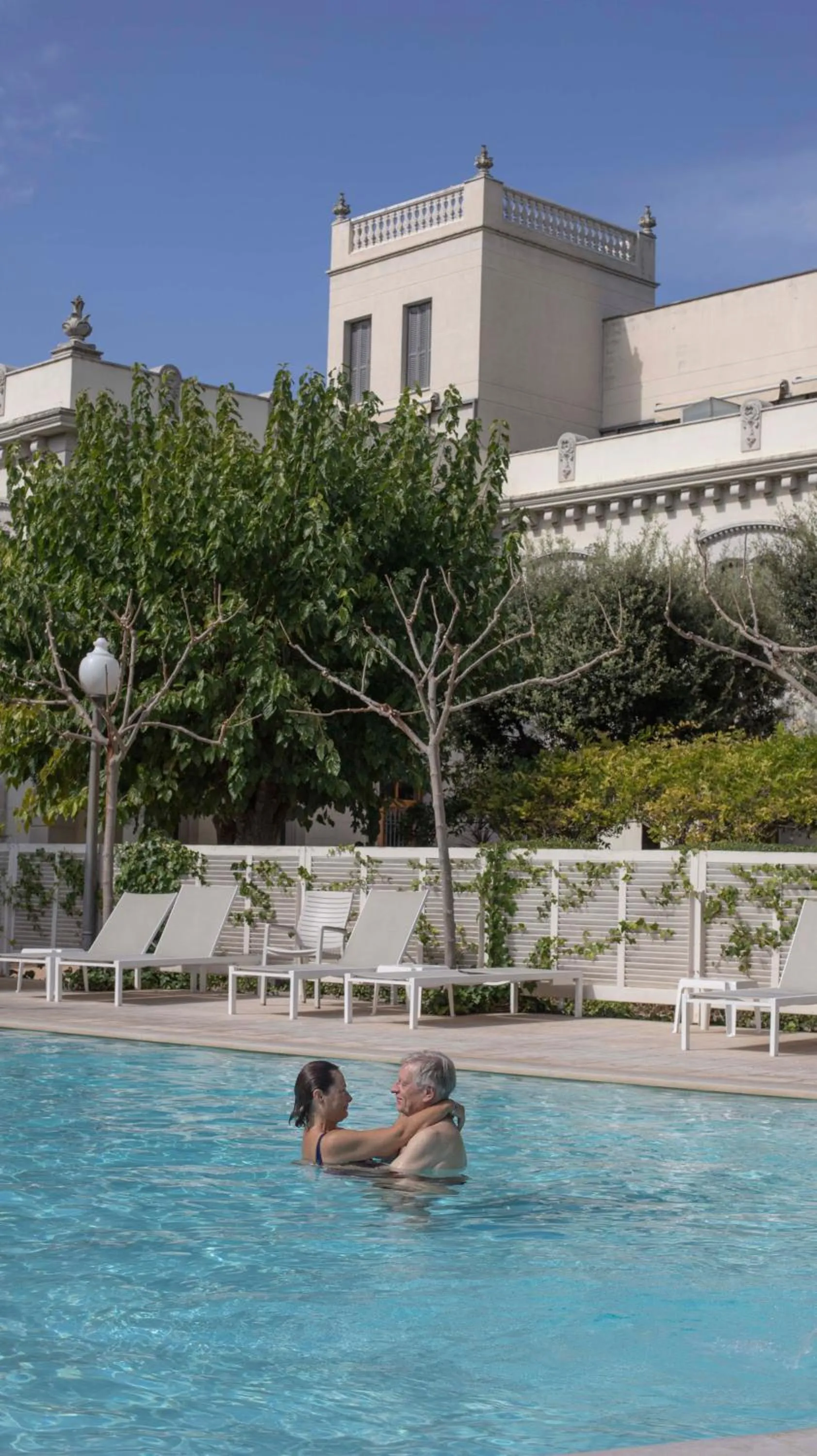 Swimming pool in Hotel Balneario Prats