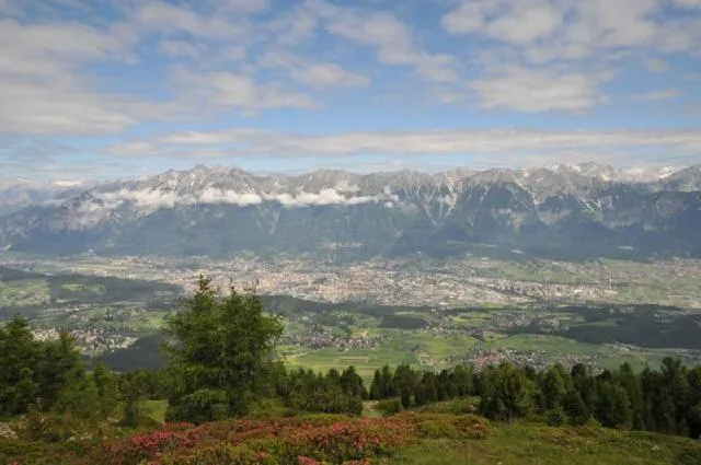 Day in Haus Angelika - bed & breakfast - Innsbruck/Igls