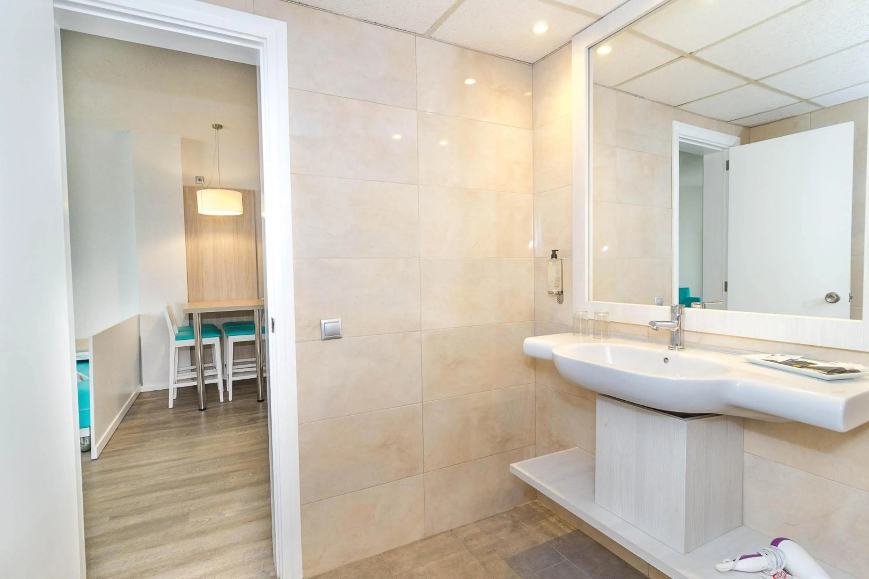 Bathroom in Eix Lagotel Holiday Resort