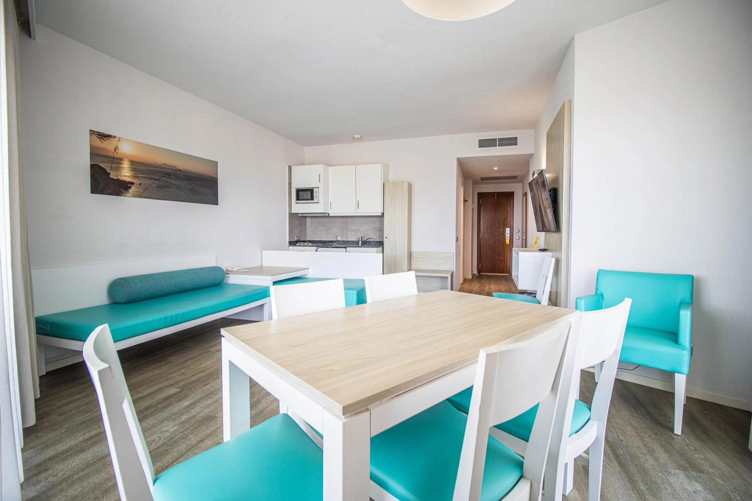 Photo of the whole room in Eix Lagotel Holiday Resort