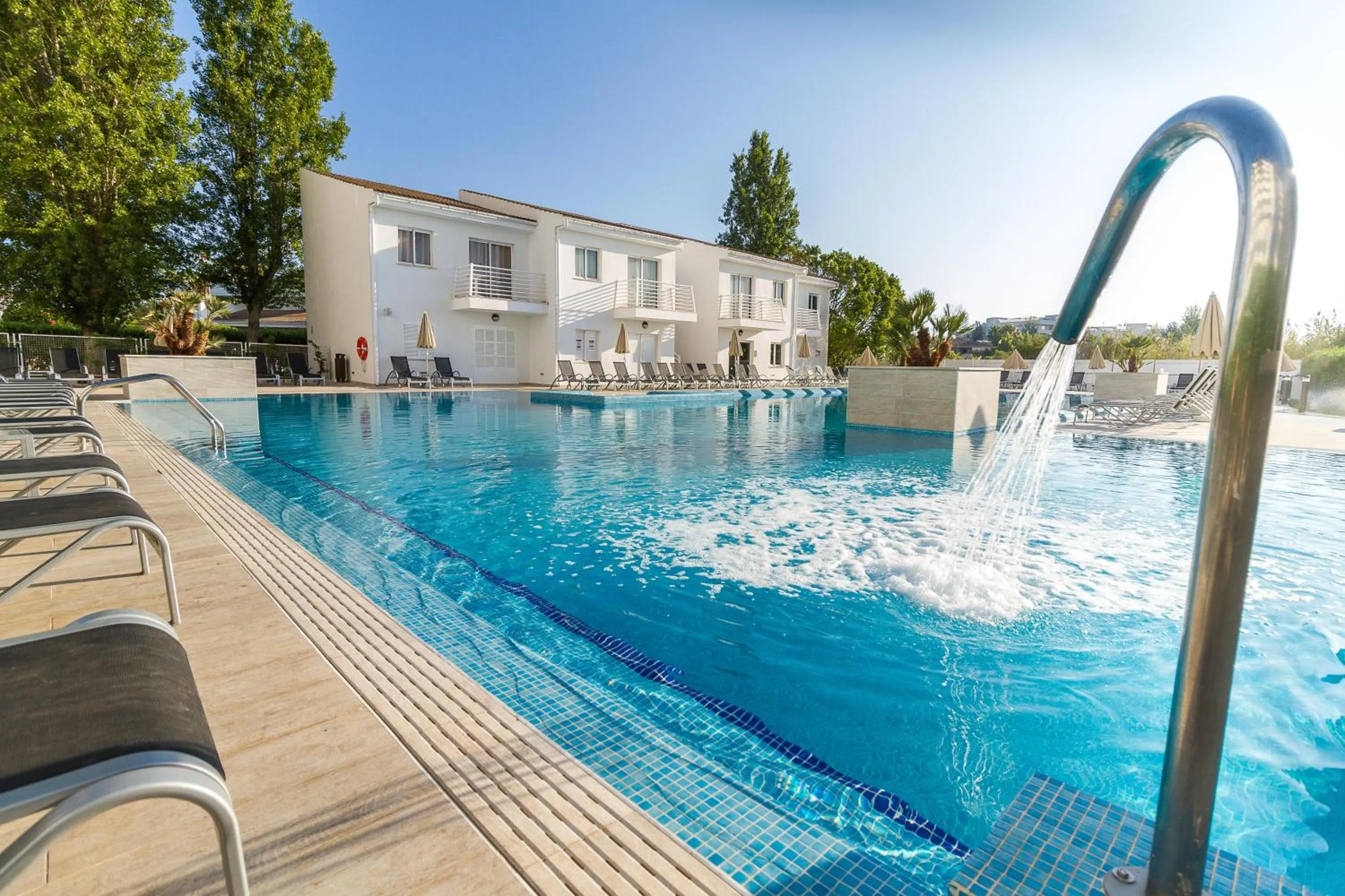 Swimming pool in Eix Lagotel Holiday Resort