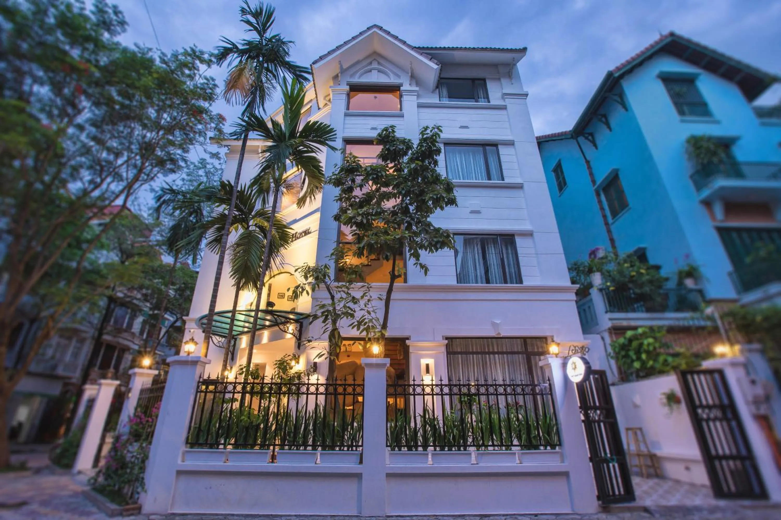 Neighbourhood in Dinh Elegant Hanoi Hotel