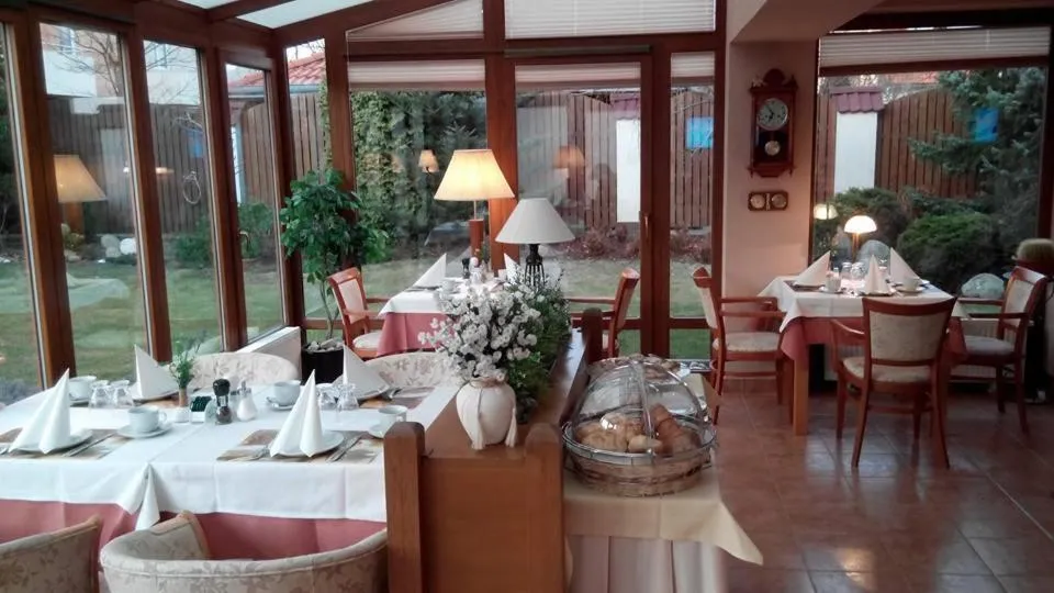 Continental breakfast in Pension U Labe