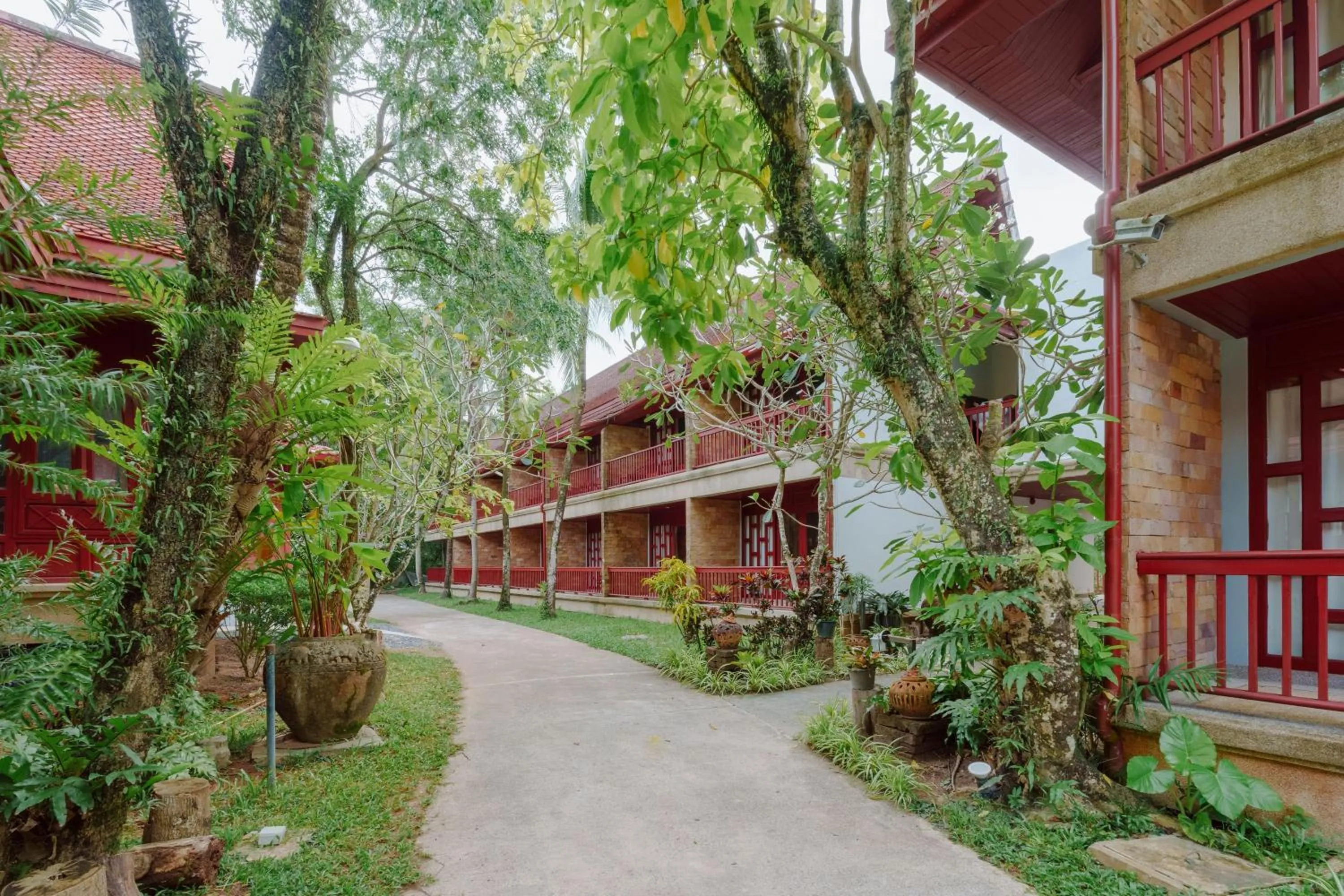 Property building in Ma Doo Bua Stay - SHA Extra Plus