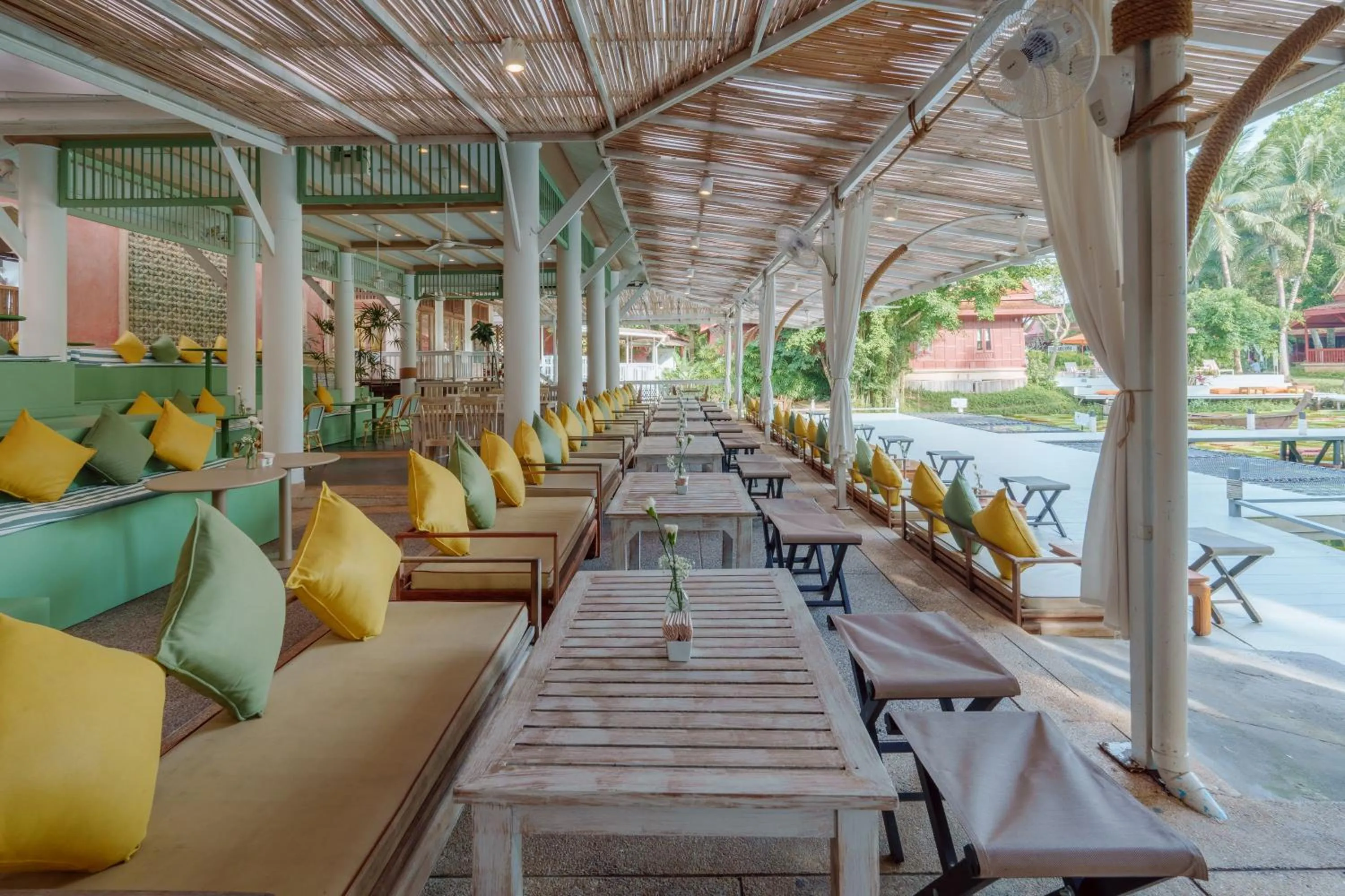 Restaurant/places to eat in Ma Doo Bua Stay - SHA Extra Plus