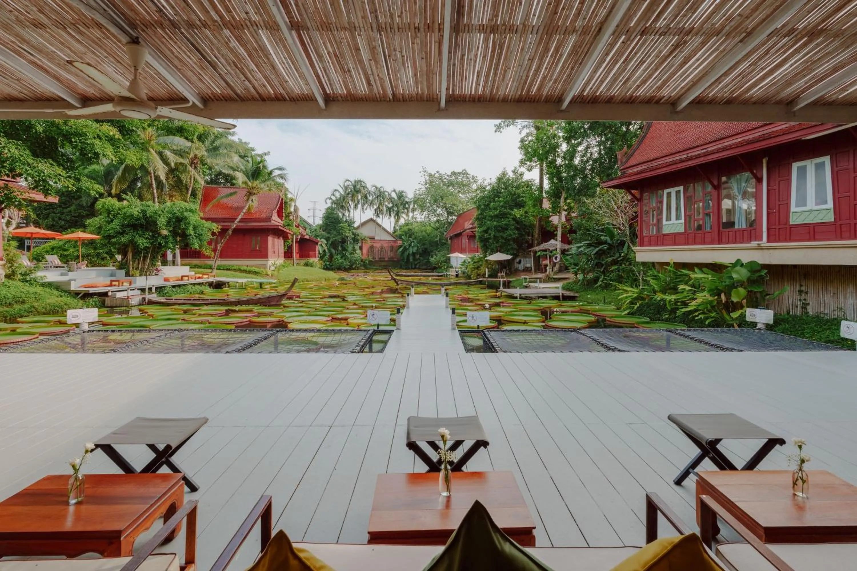 Communal lounge/ TV room in Ma Doo Bua Stay - SHA Extra Plus