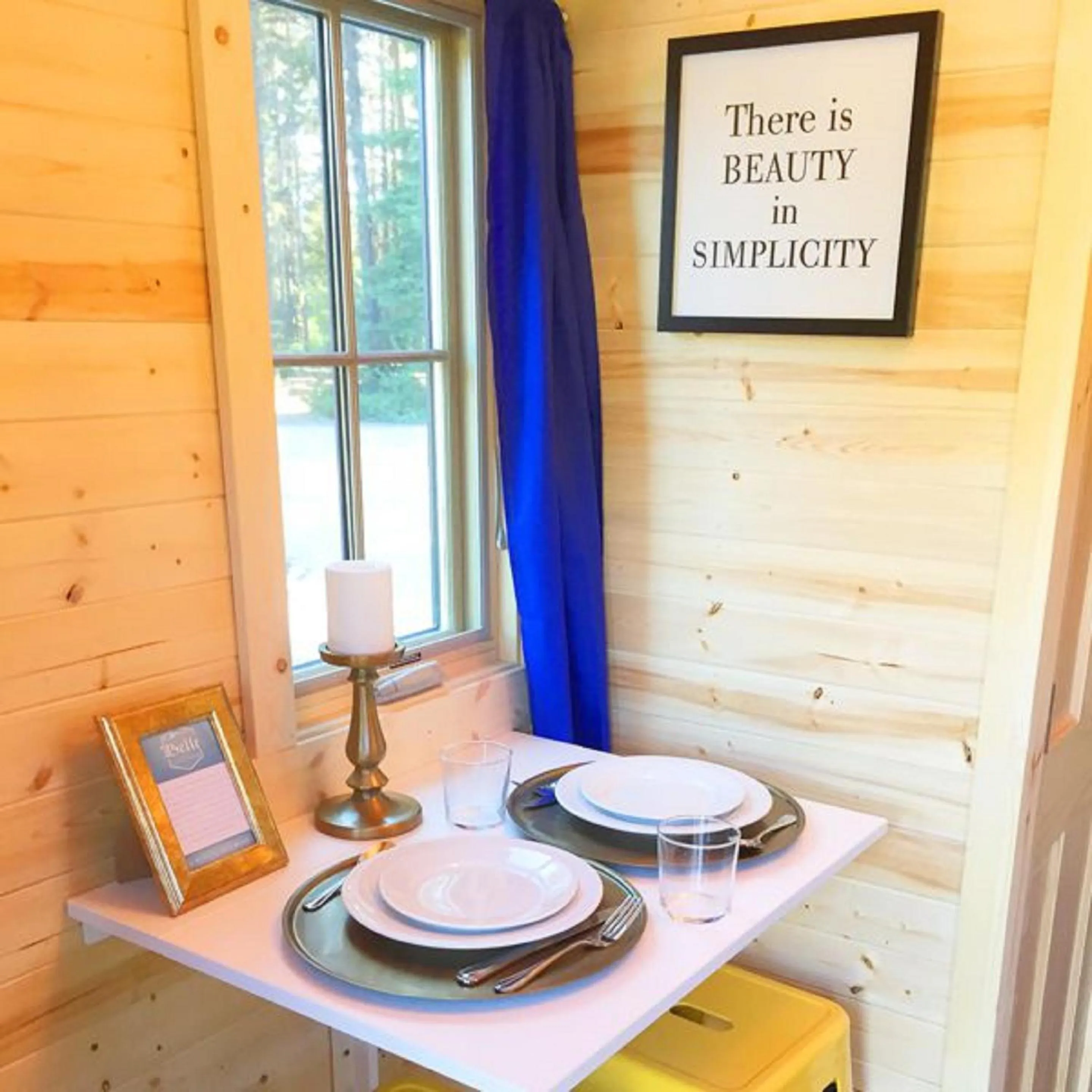 Leavenworth Camping Resort Tiny House Belle