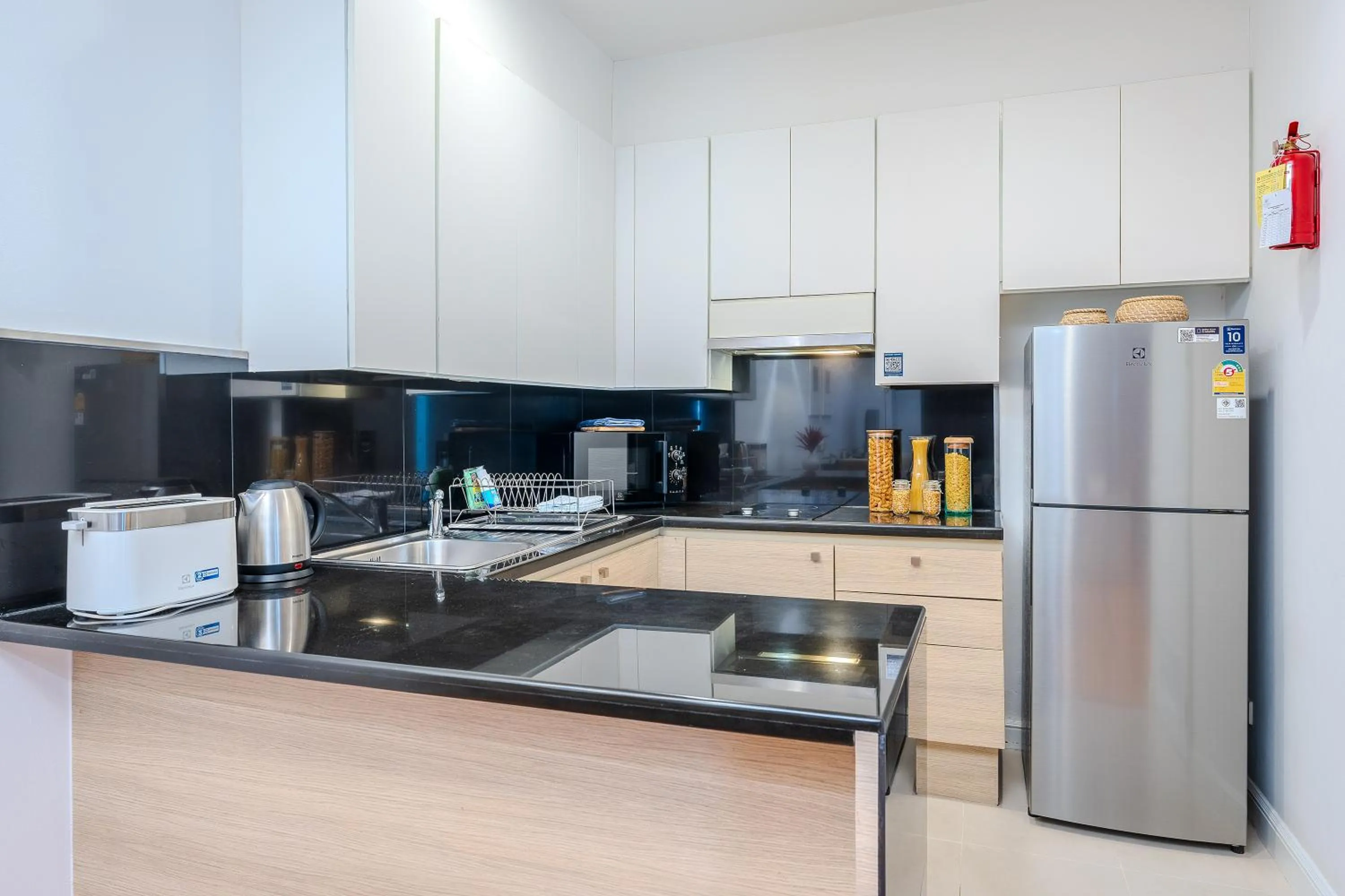 Kitchen or kitchenette in Somerset Park Suanplu Bangkok