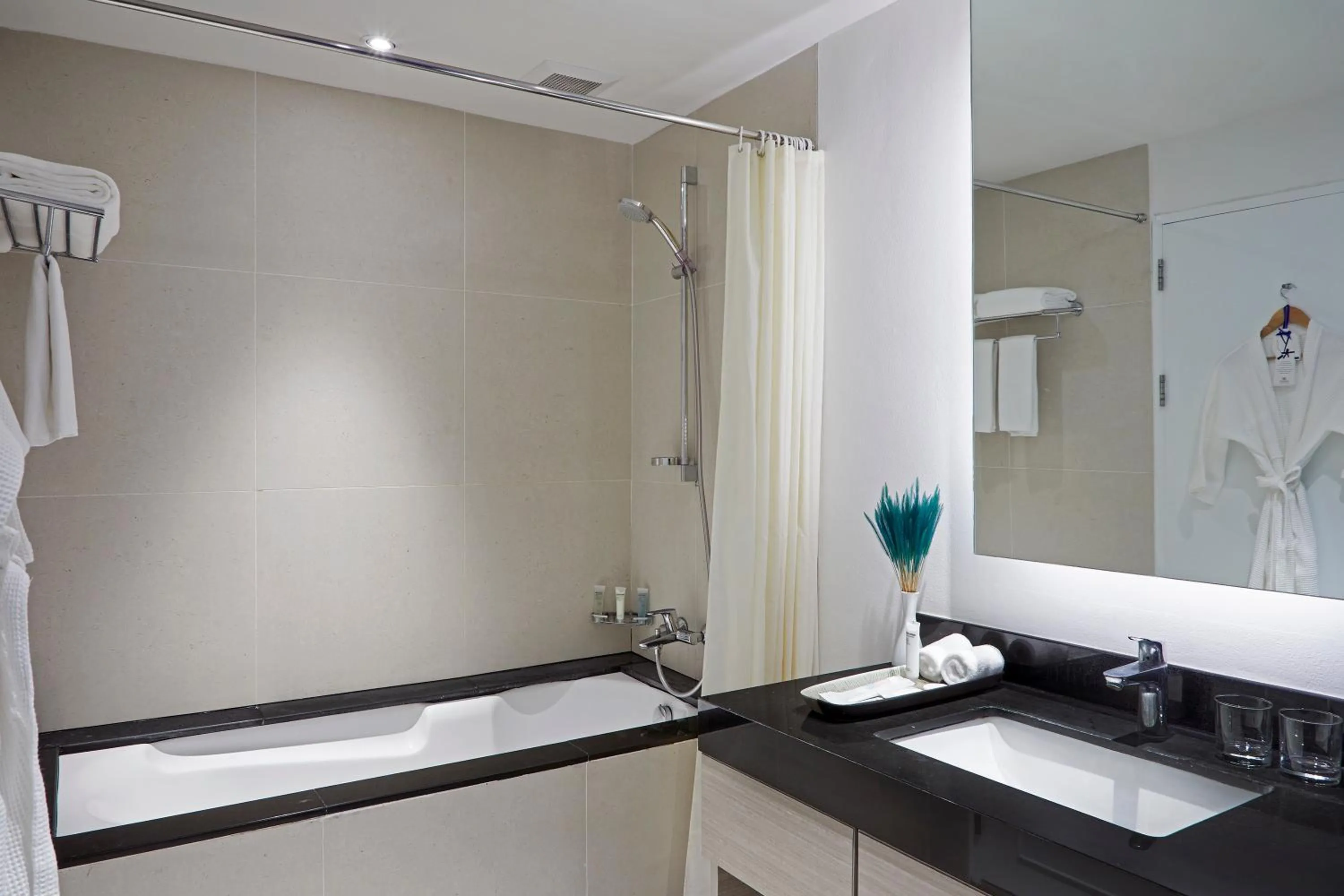 Bathroom in Somerset Park Suanplu Bangkok