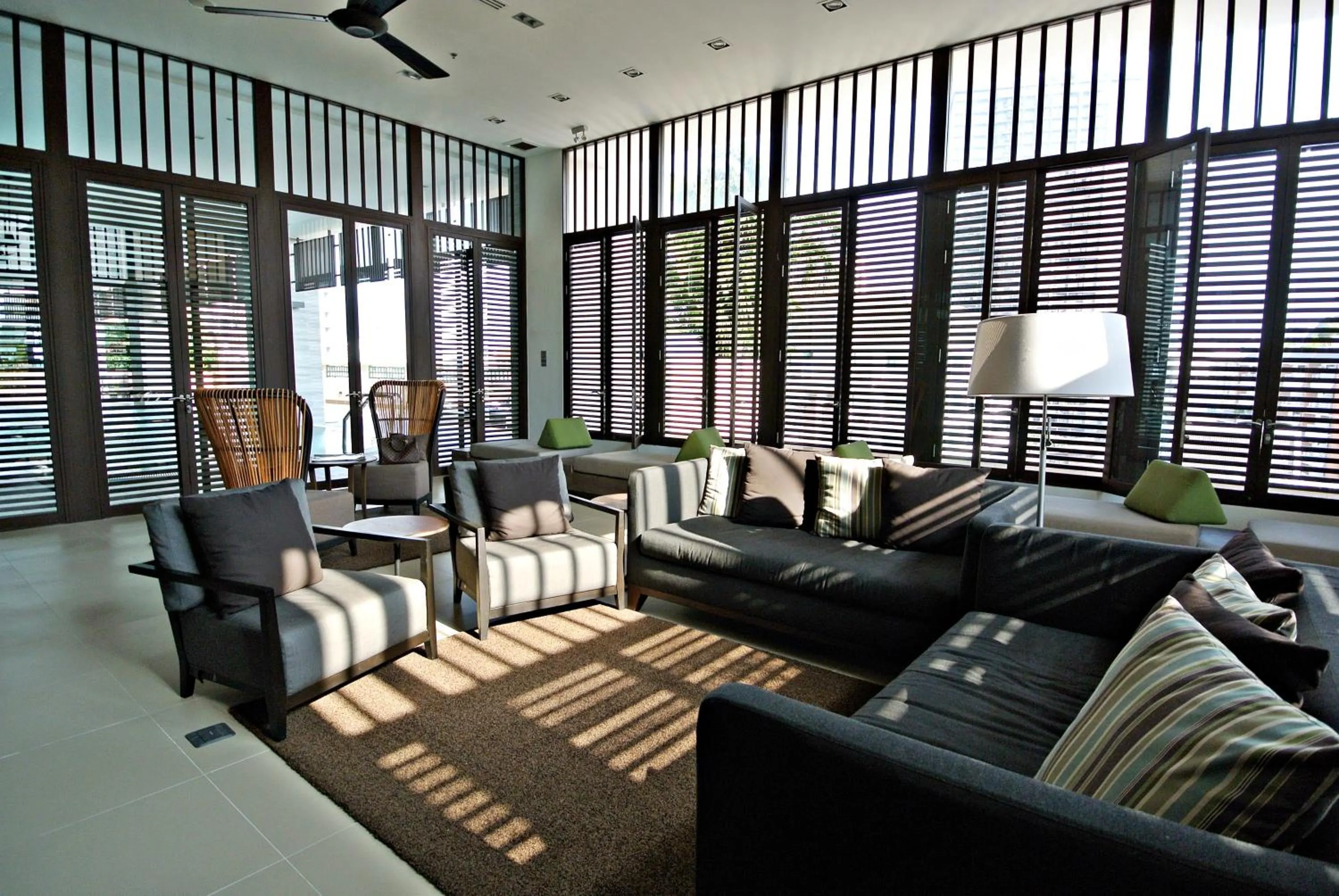 Communal lounge/ TV room in Somerset Park Suanplu Bangkok
