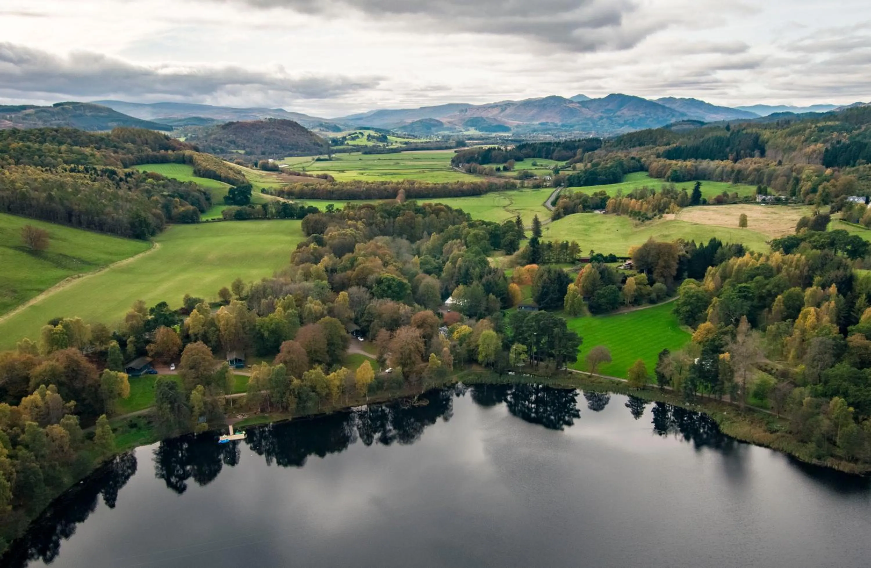 Loch Monzievaird Chalets