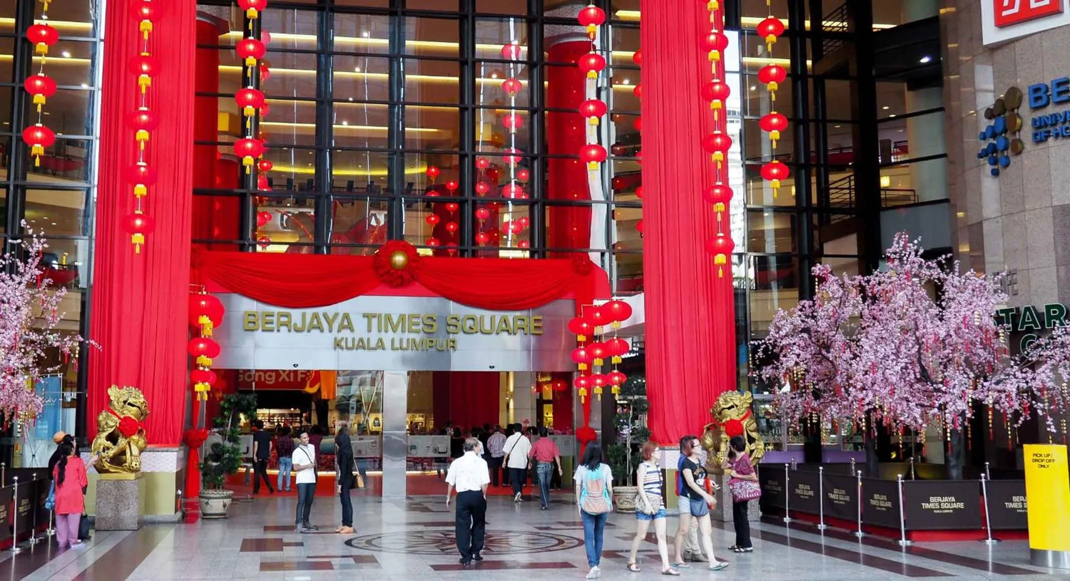 Facade/entrance in Sunbow Suites @ Times Square Kuala Lumpur