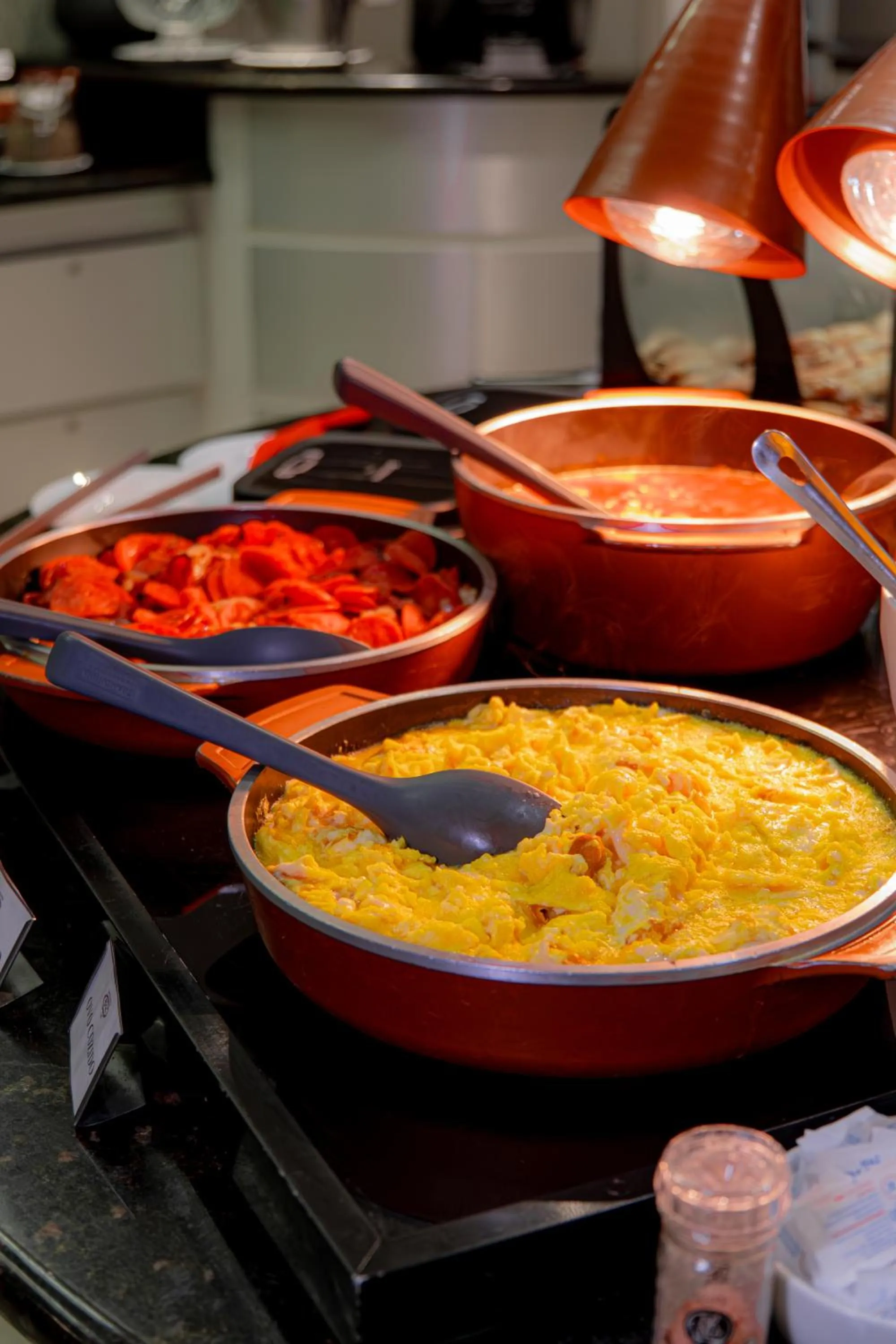 Restaurant/places to eat in Hotel Marimar The Place