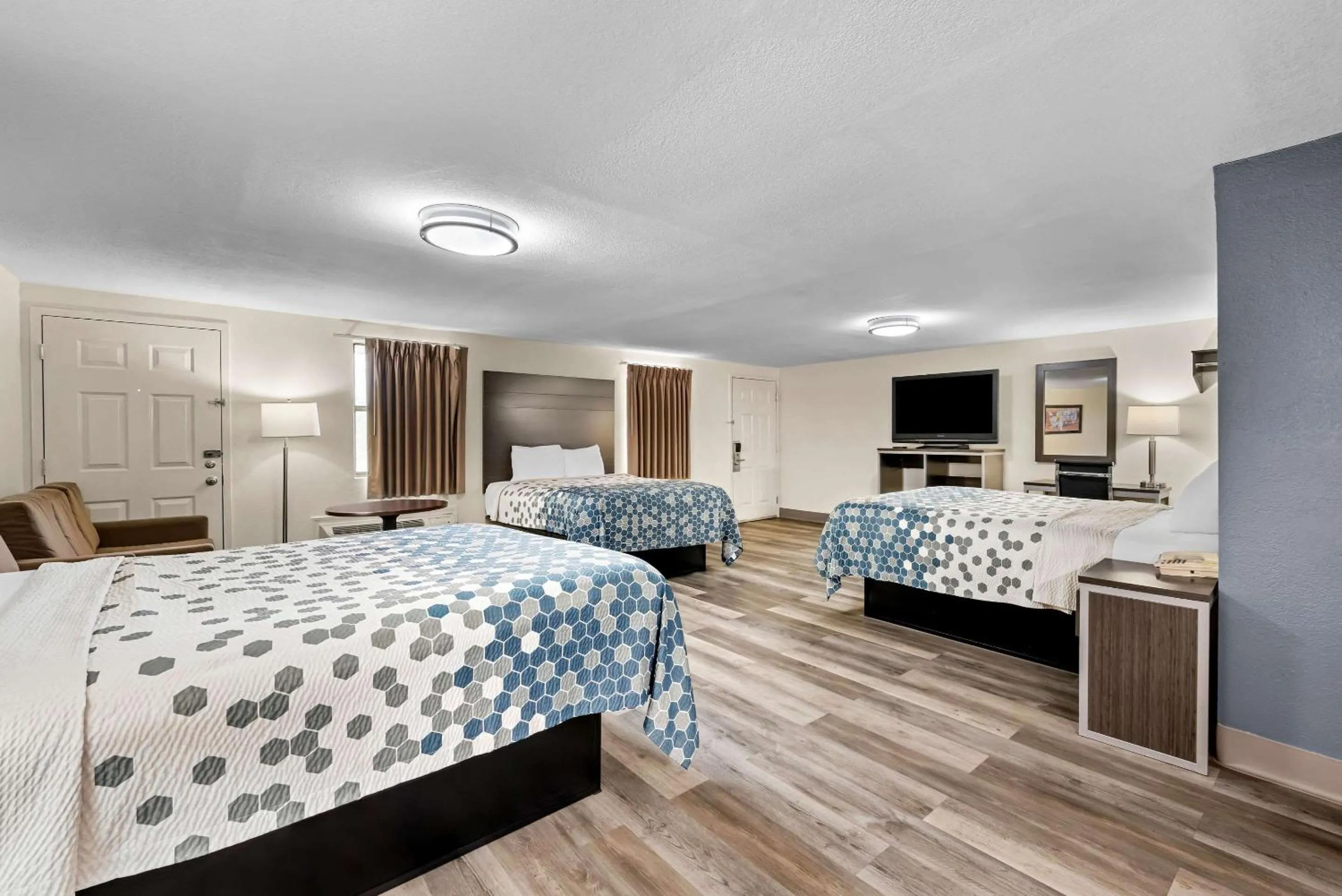 Bedroom, Bed in Econo Lodge Kingsport East