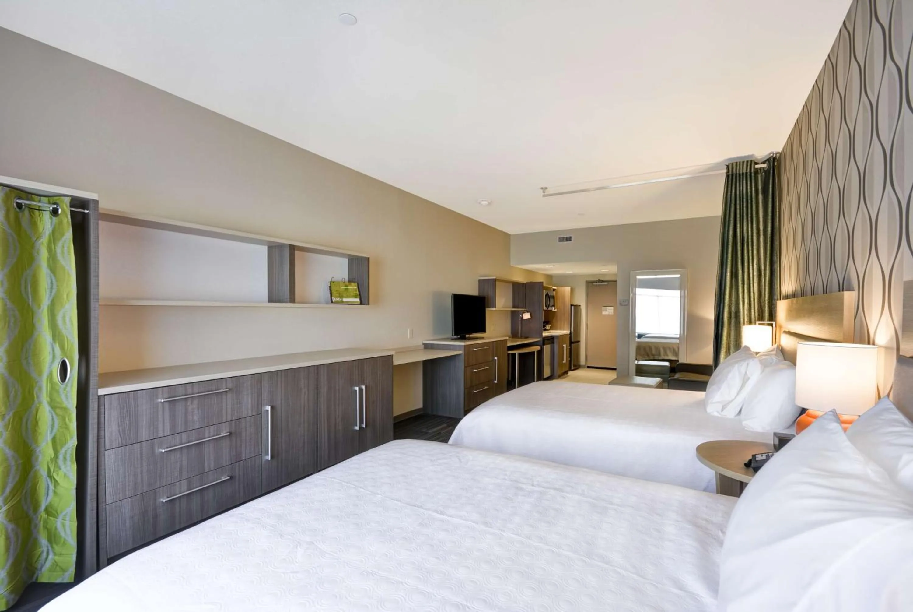 Bed in Home2 Suites by Hilton Perrysburg Levis Commons Toledo