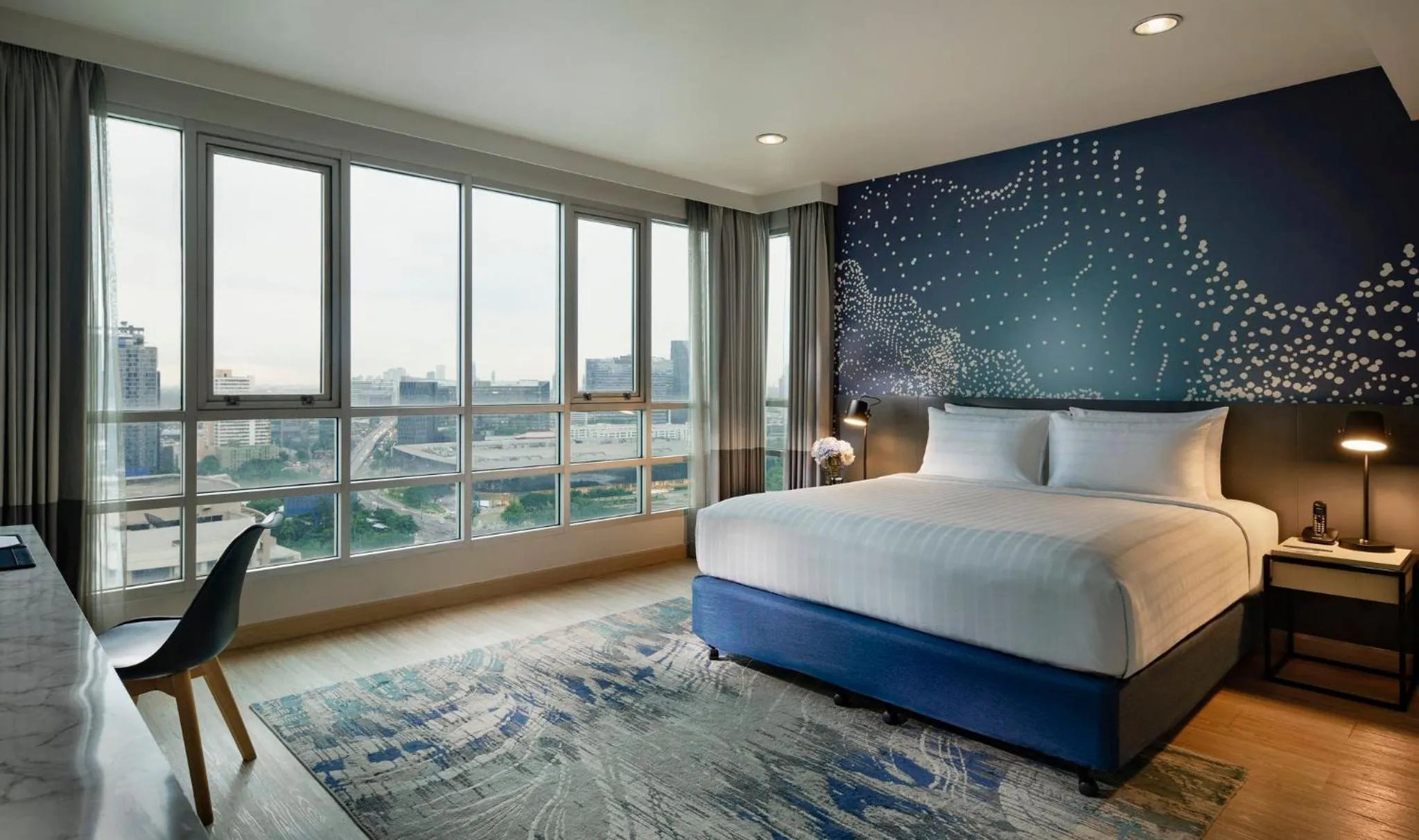 Photo of the whole room, Bed in Shama Lakeview Asoke Bangkok