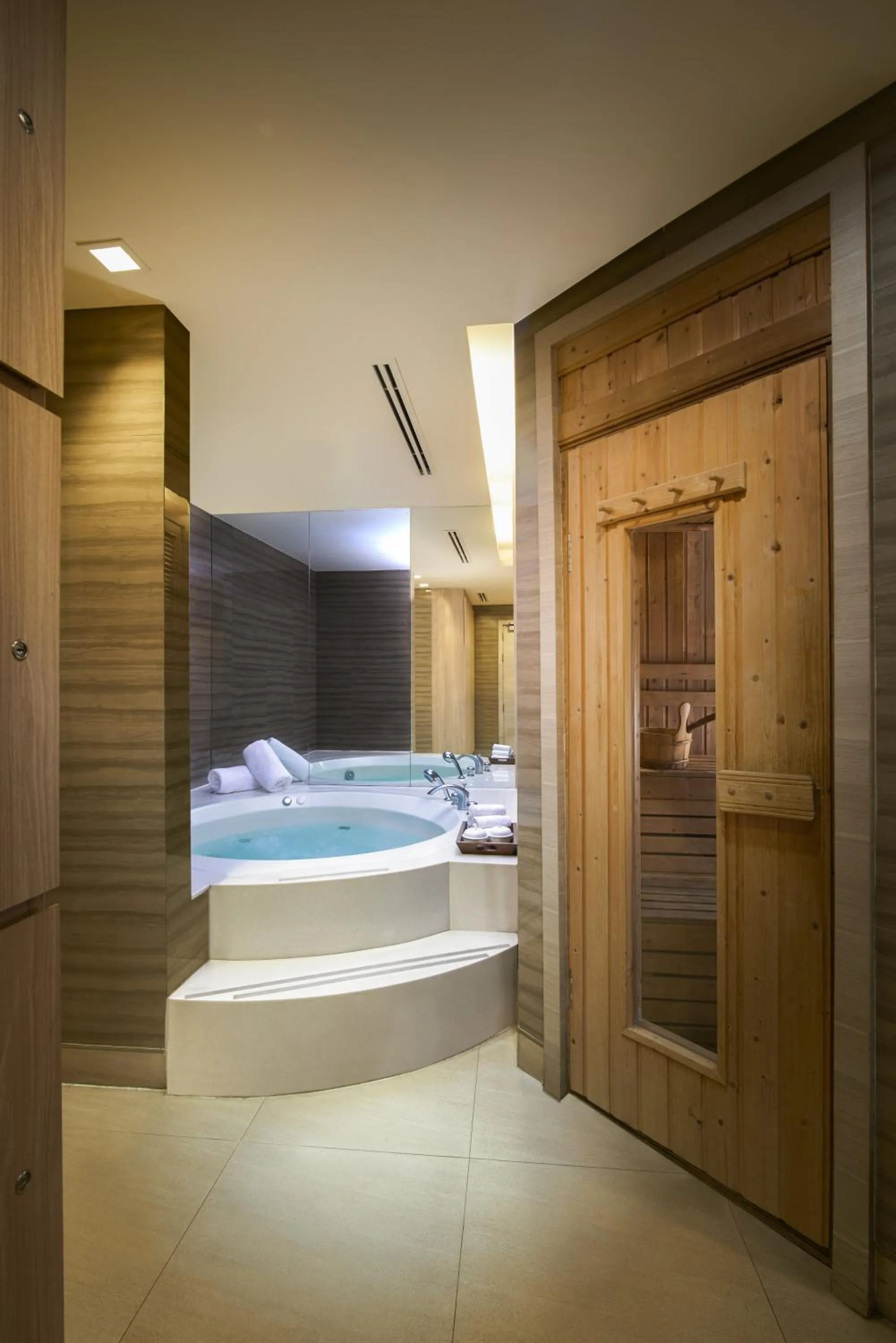 Fitness centre/facilities in Shama Lakeview Asoke Bangkok