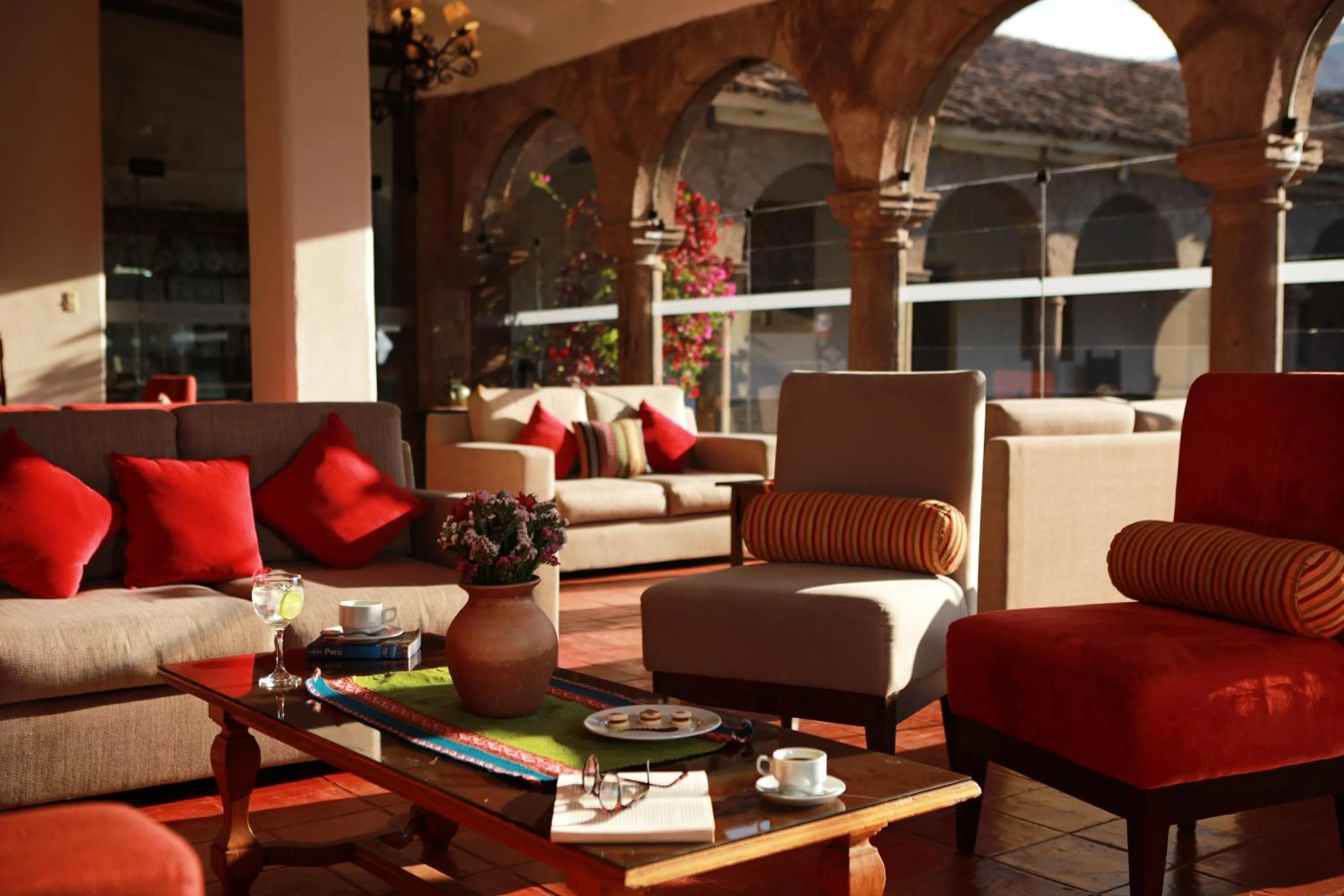 Lounge or bar in San Agustin Monasterio de la Recoleta