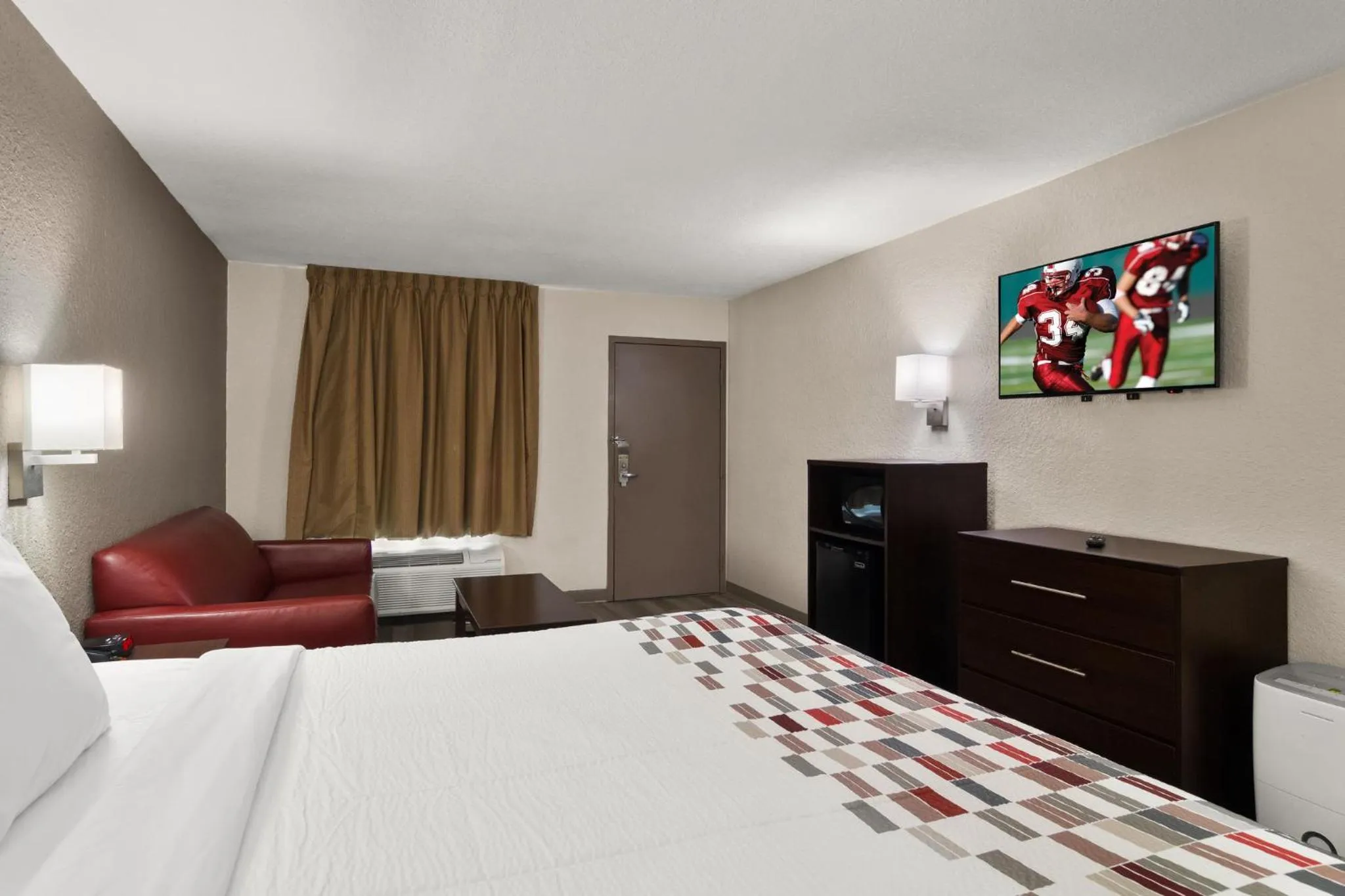 Bedroom, Bed in Red Roof Inn Kingsland