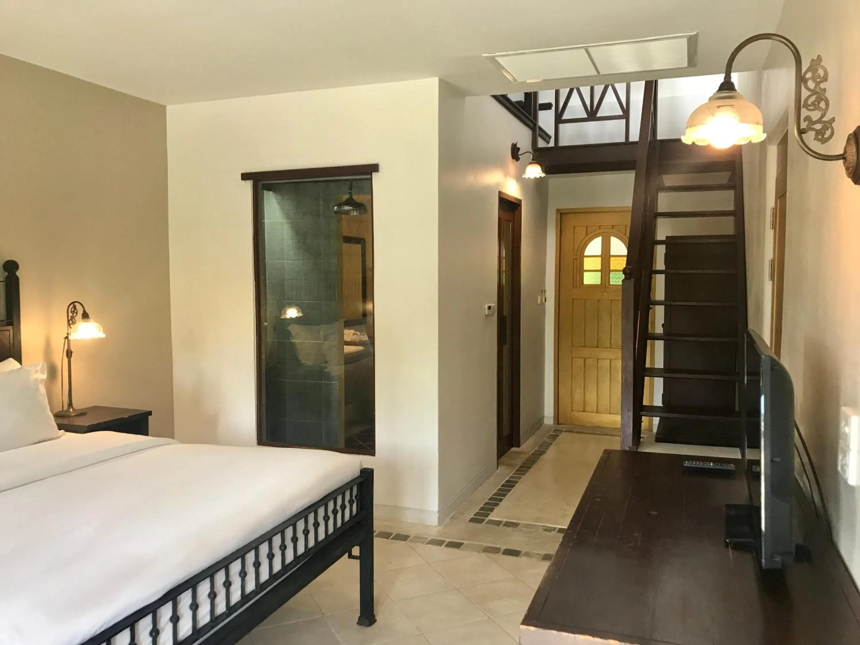 TV and multimedia, Bed in Ao Nang Colors Hotel - Aonang Beach