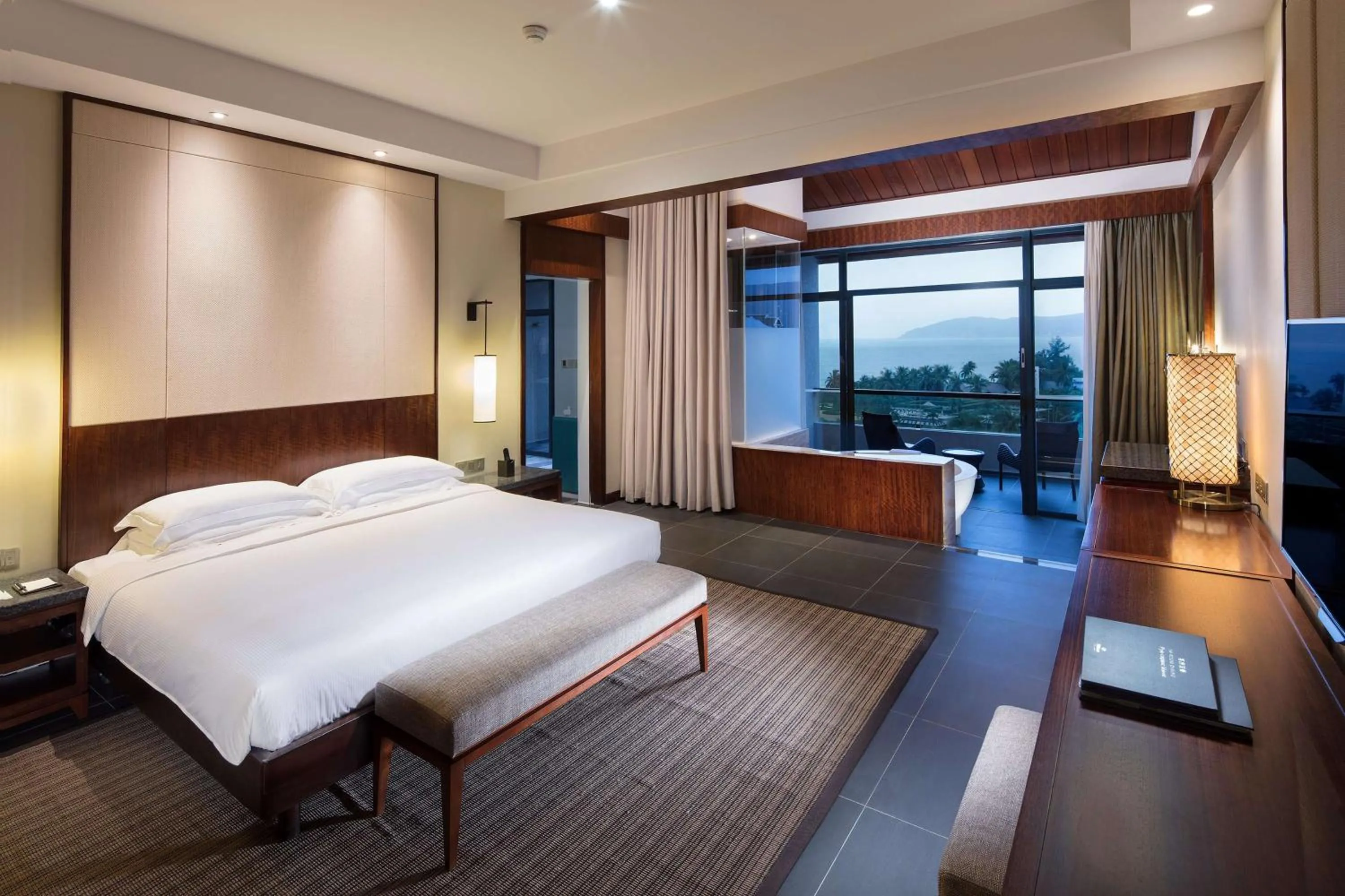 Bedroom, Bed in Hilton Sanya Yalong Bay Resort & Spa