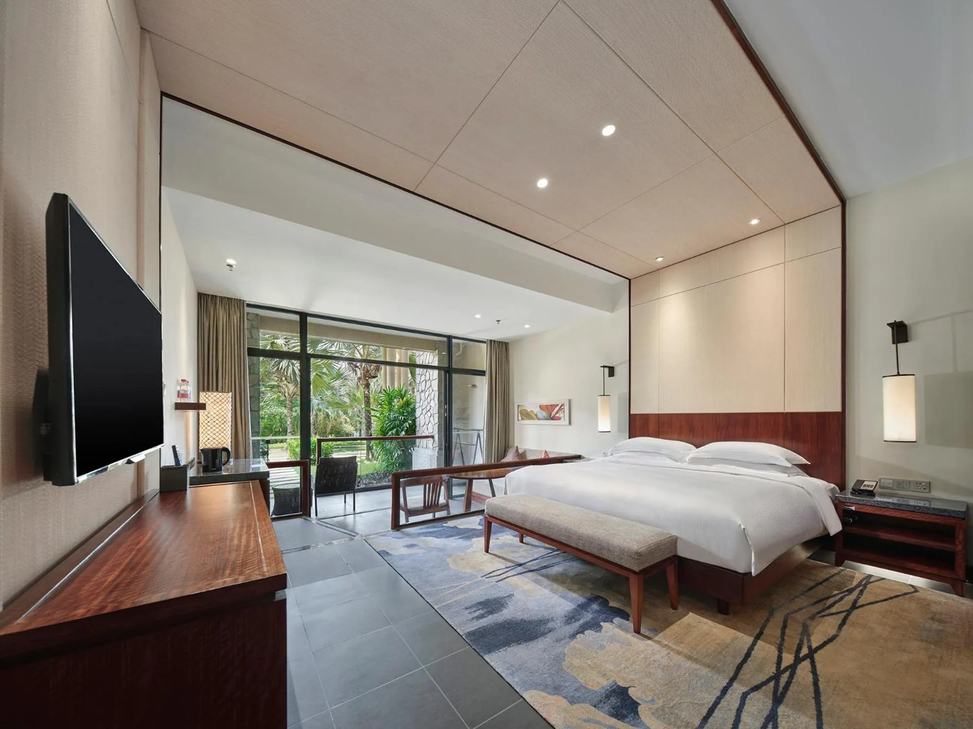 Property building, Bed in Hilton Sanya Yalong Bay Resort & Spa