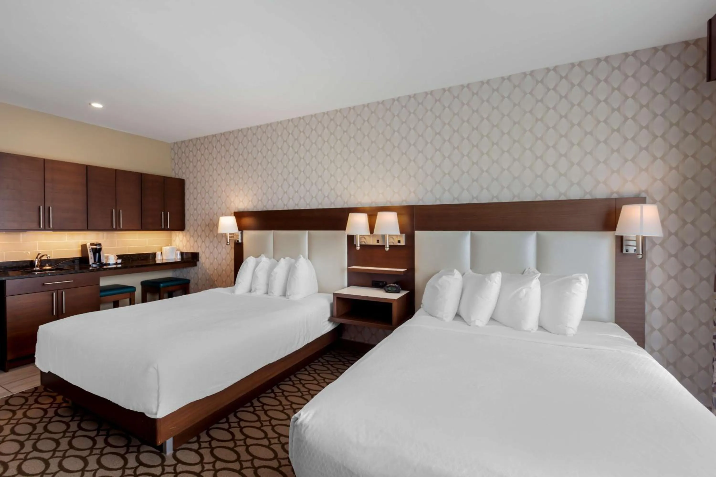 Bedroom, Bed in Best Western Plus St. John's Airport Hotel and Suites