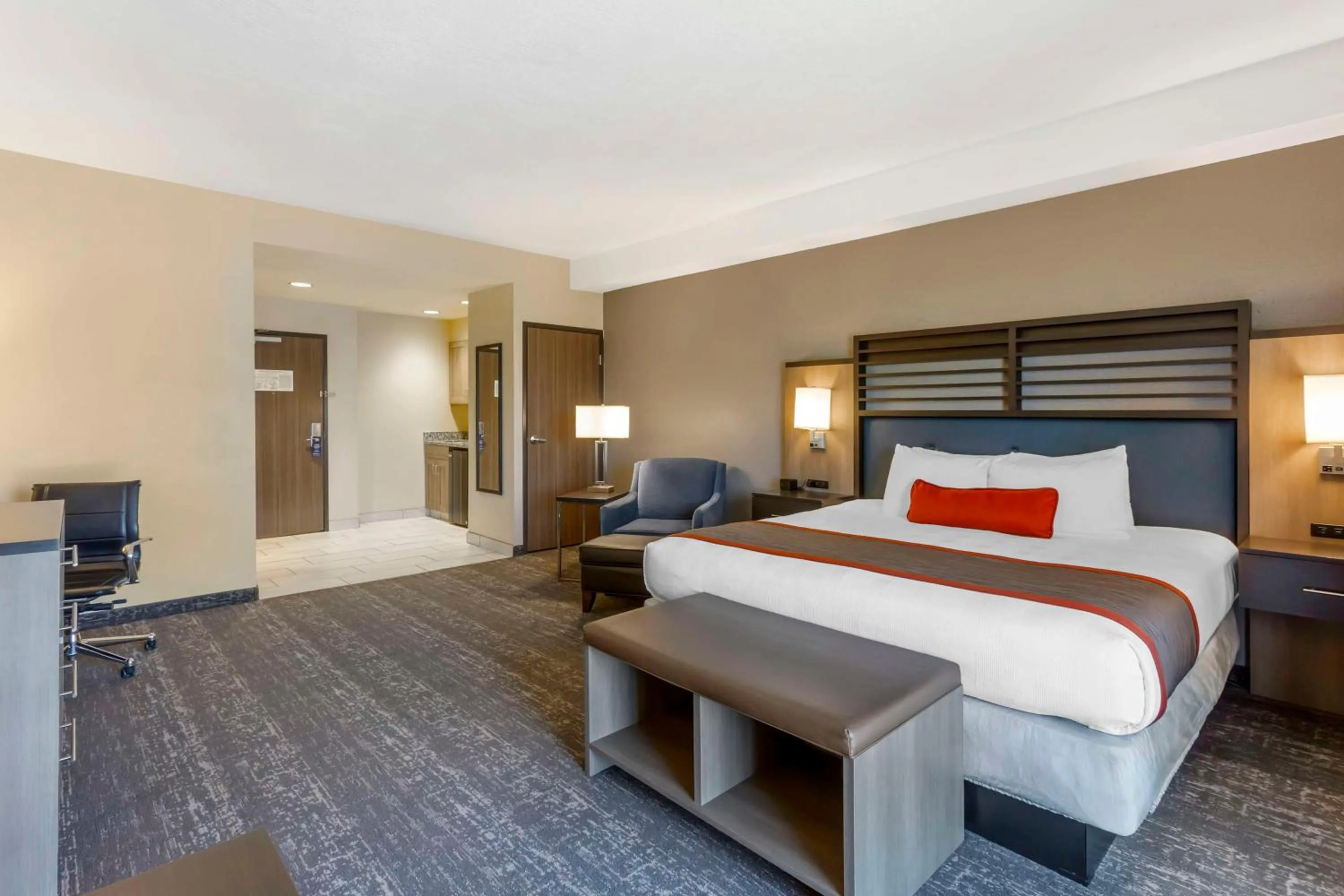 Bedroom, Bed in Best Western Plus Heber Valley Hotel