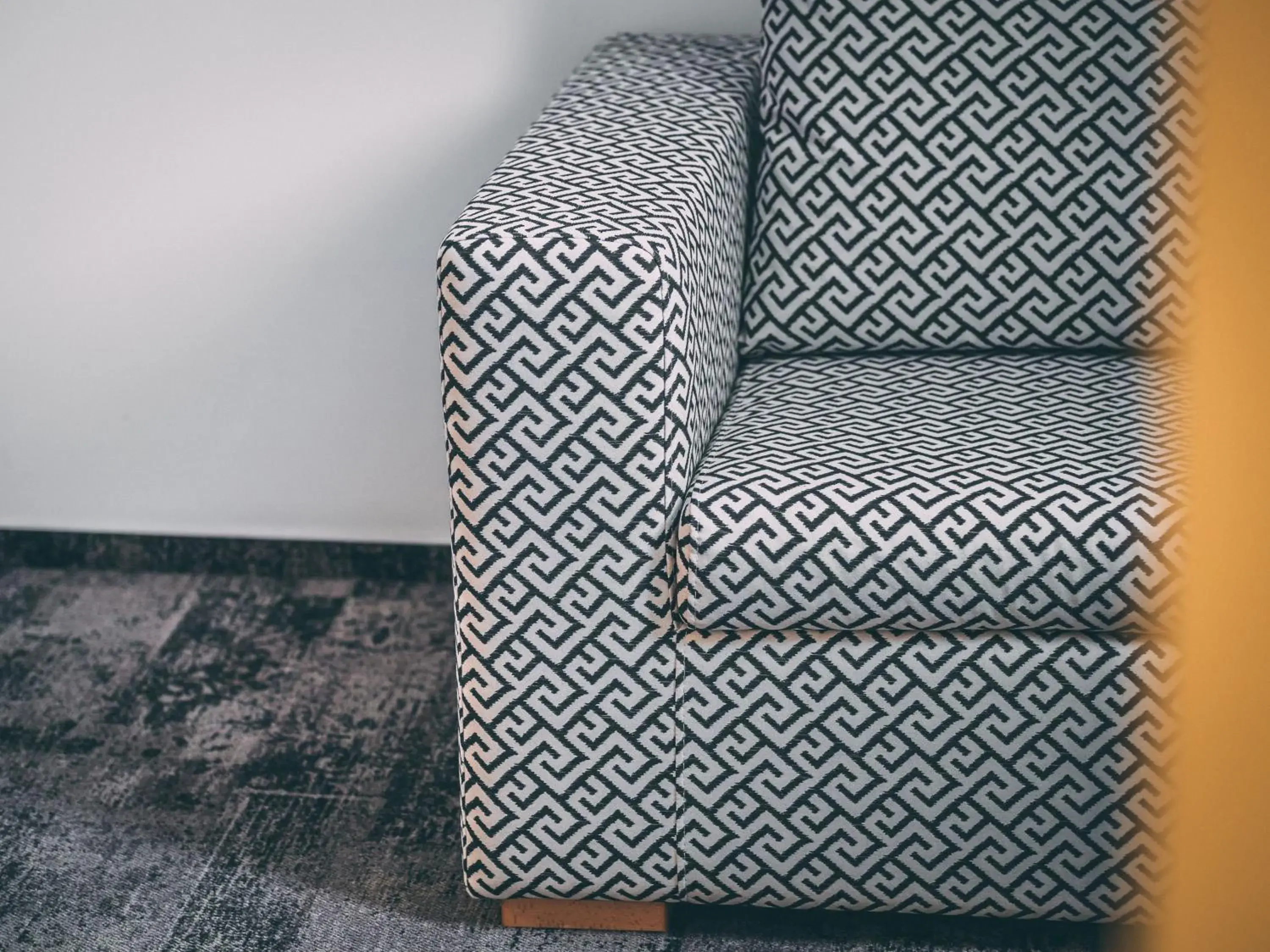 Deluxe Family Rooms in Orange Hotel Deluxe Family Rooms in Orange Hotel