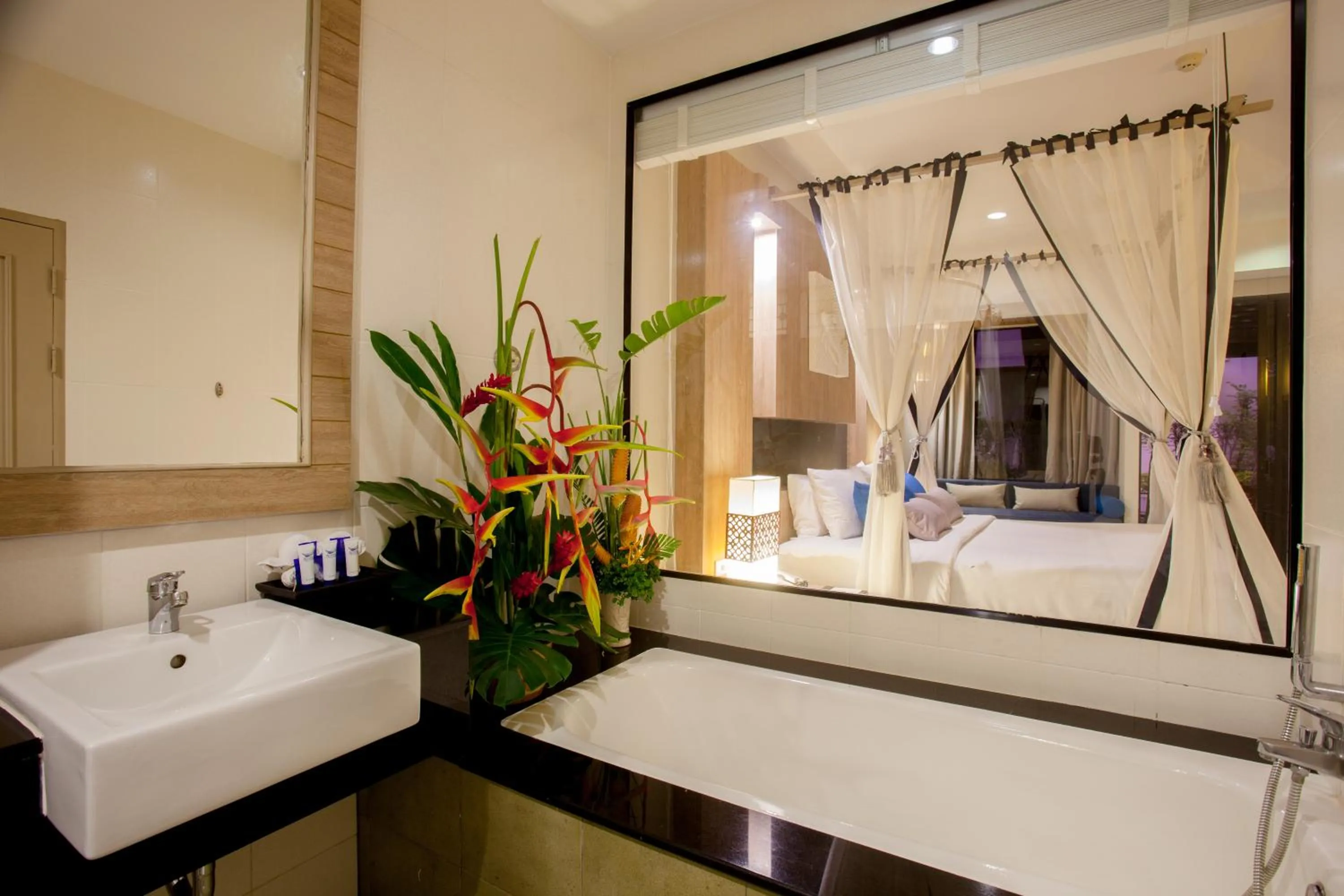 Bathroom, Bed in Access Resort & Villas - SHA Plus