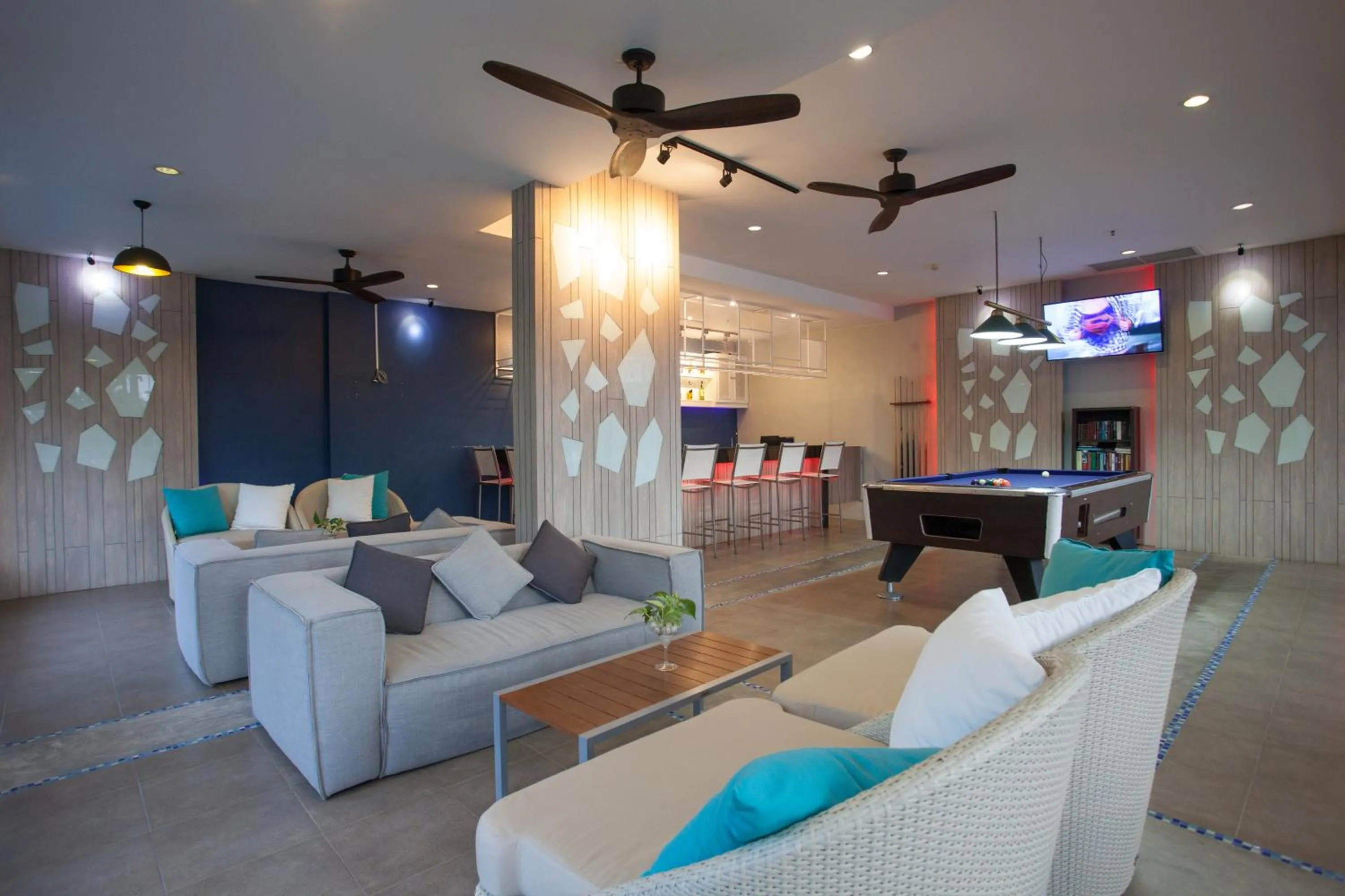 Lounge or bar in Access Resort & Villas - SHA Plus